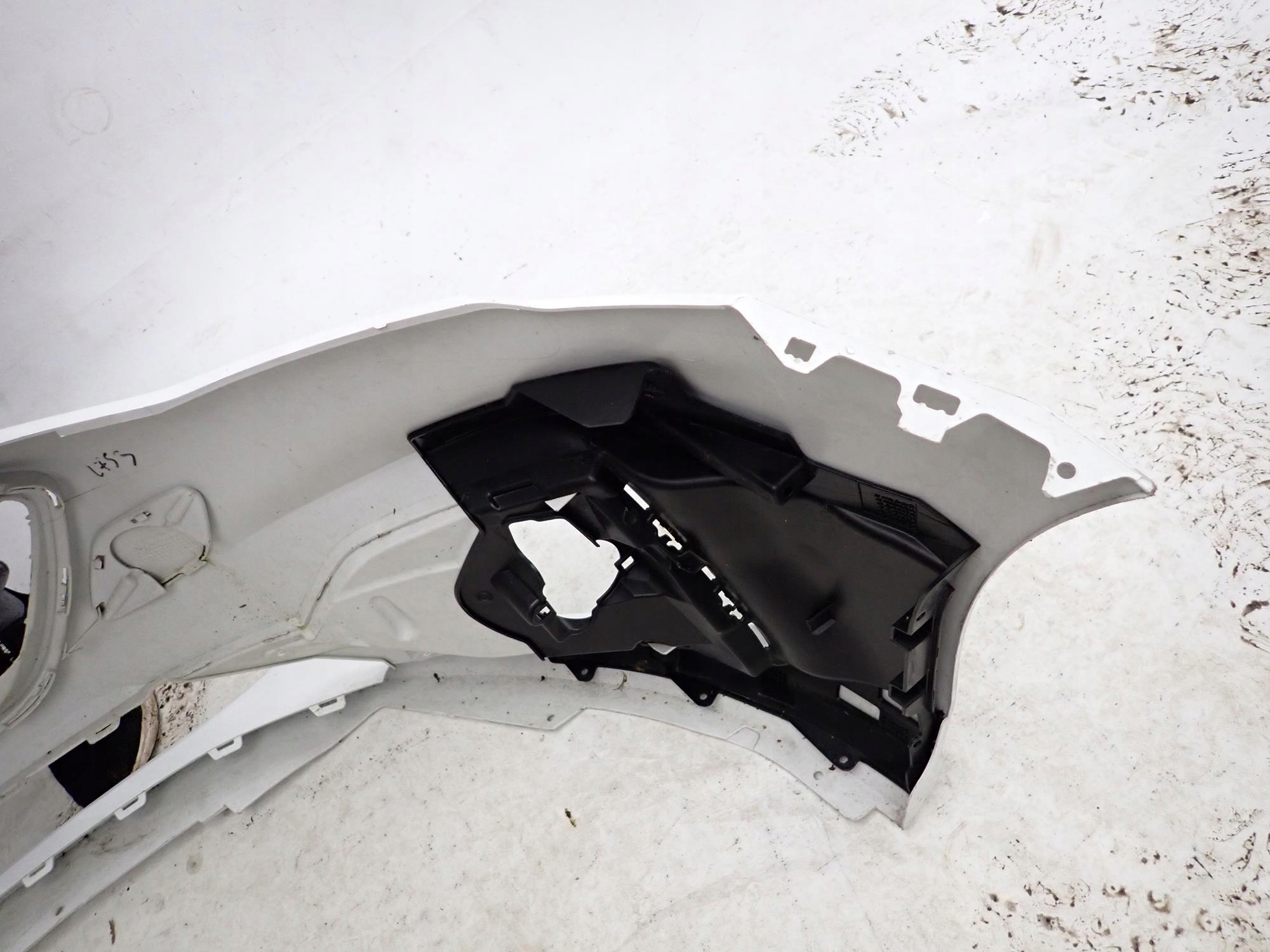 FORD FOCUS IV 4 MK4 ST LINE 18-21 bumper front front
