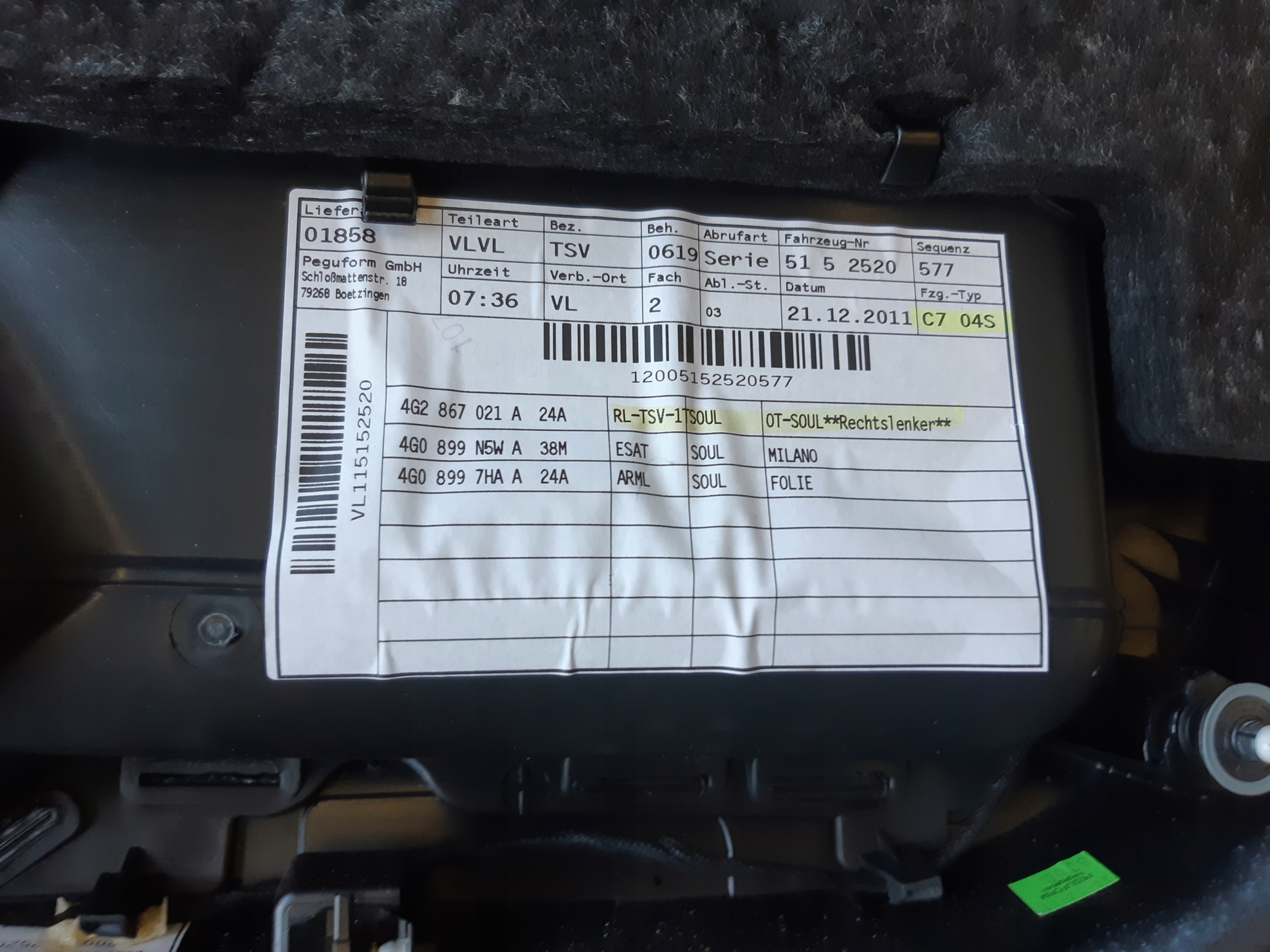 AUDI A6 C7 side door upholstery left front leather