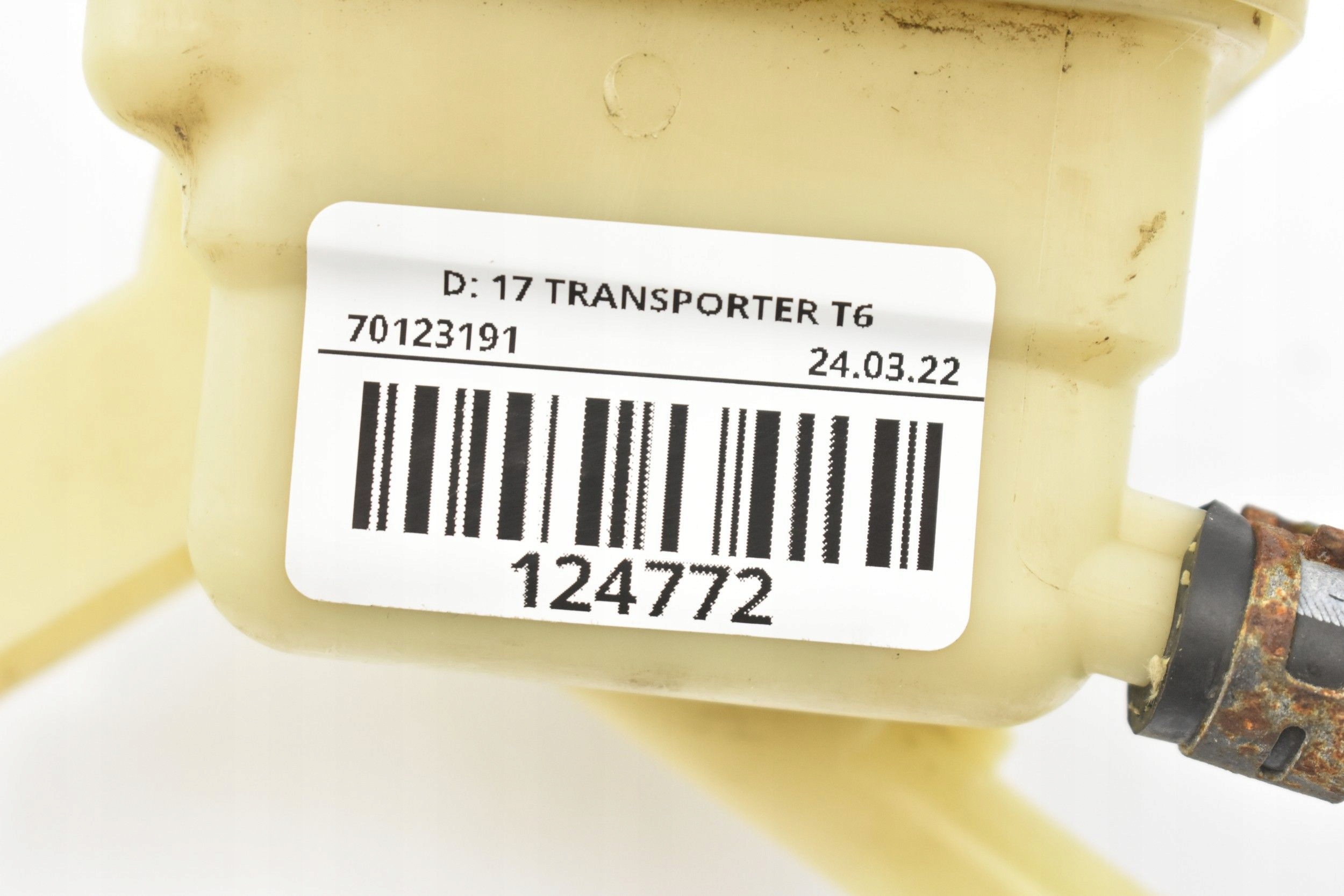 ZBIORNIK PLYNU WSPOMAGANIA 7E0422371G T5 T6 2 0D Catalog number of the original 7E0422371G