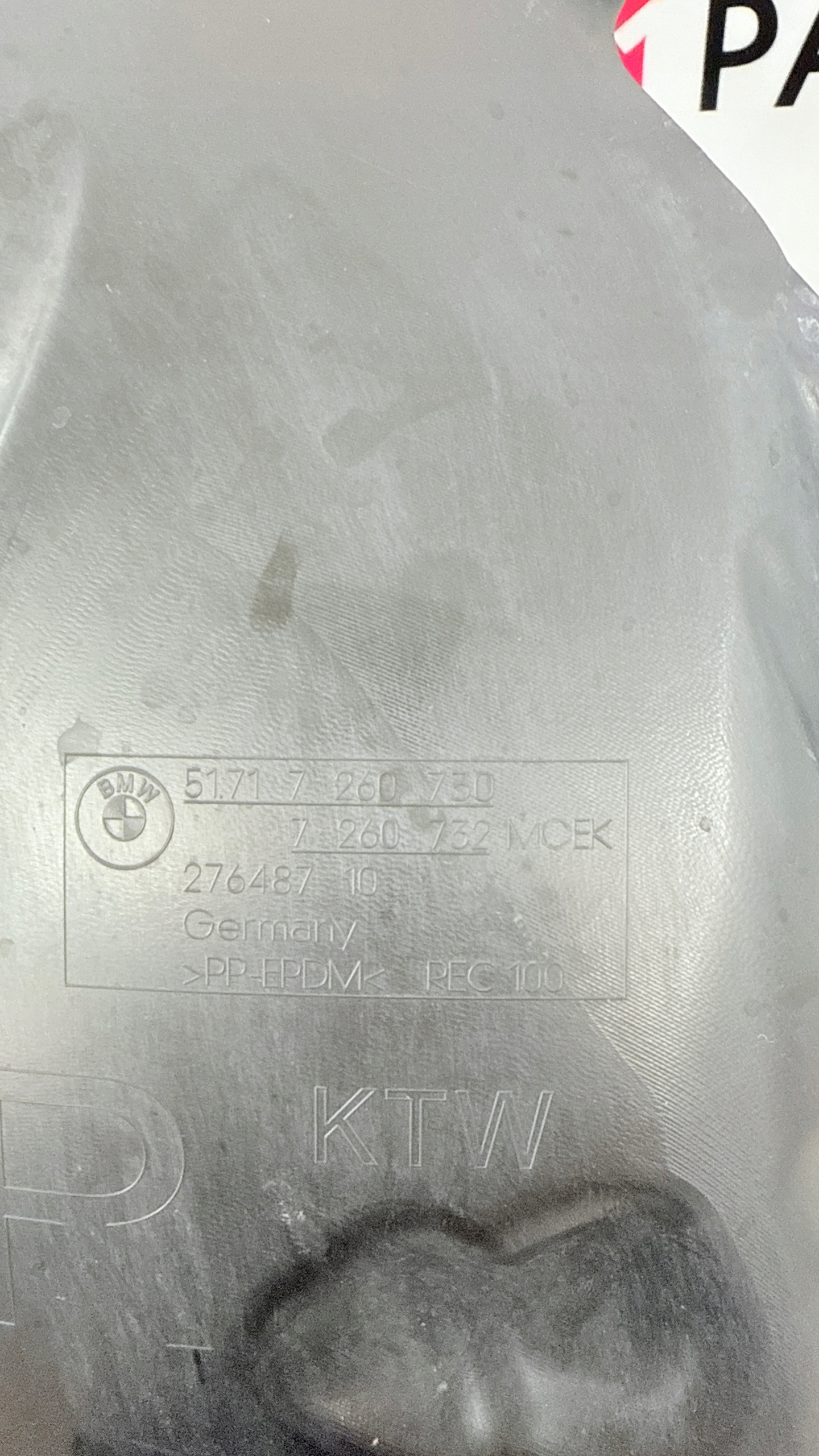 BMW F32 F33 F36 mudguard right front front 7260730