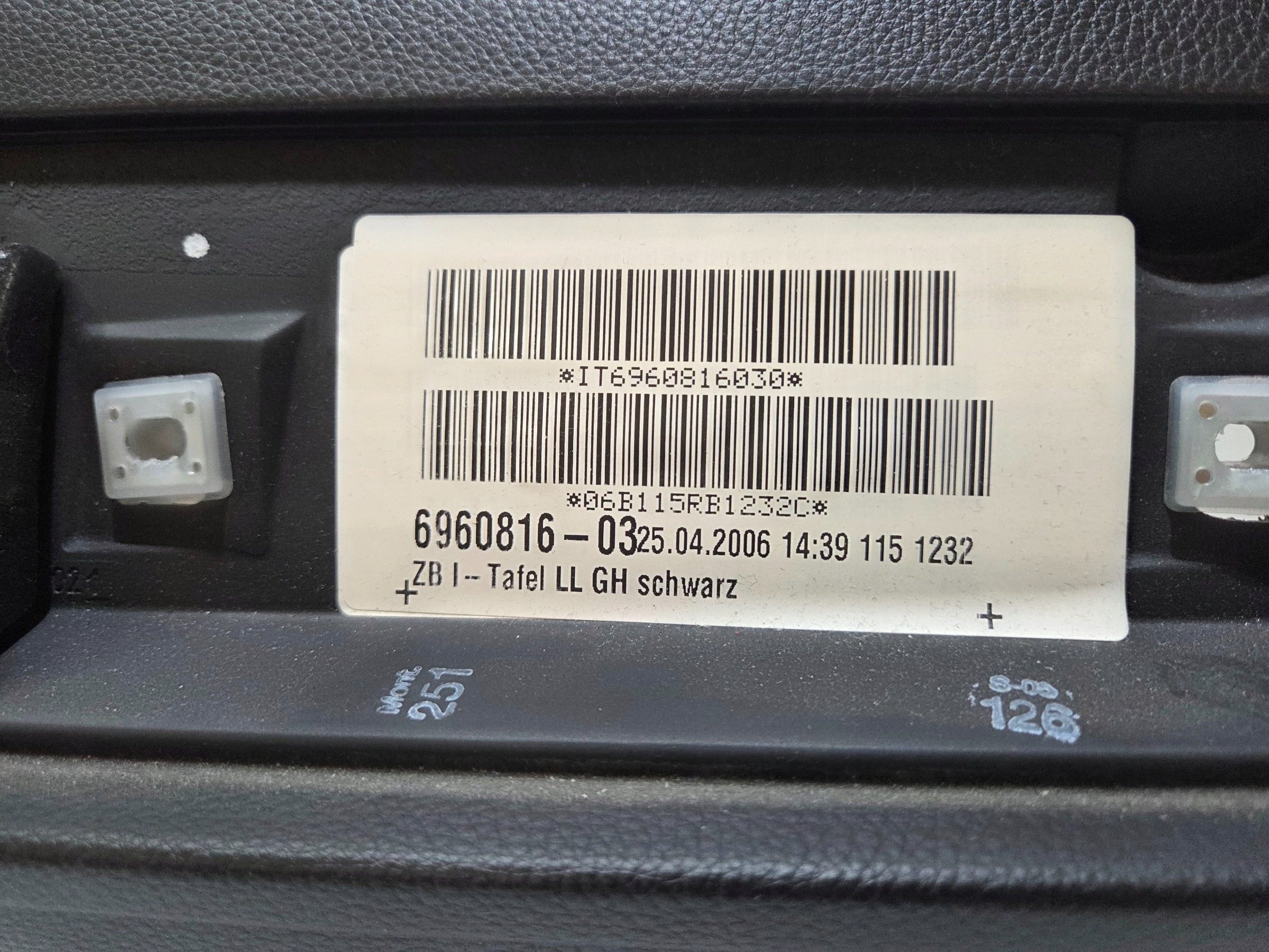 dashboard instrument panel console BMW E60 E61 EUROPA 6960816