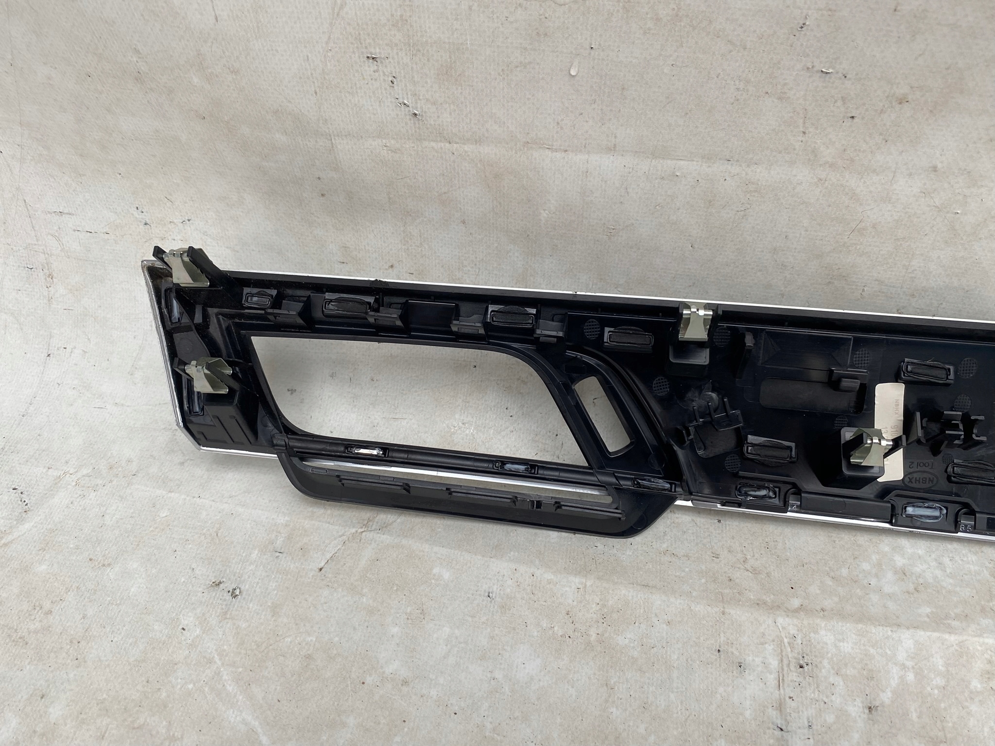 BMW X1 F48 Moulage Console NAWIEWY