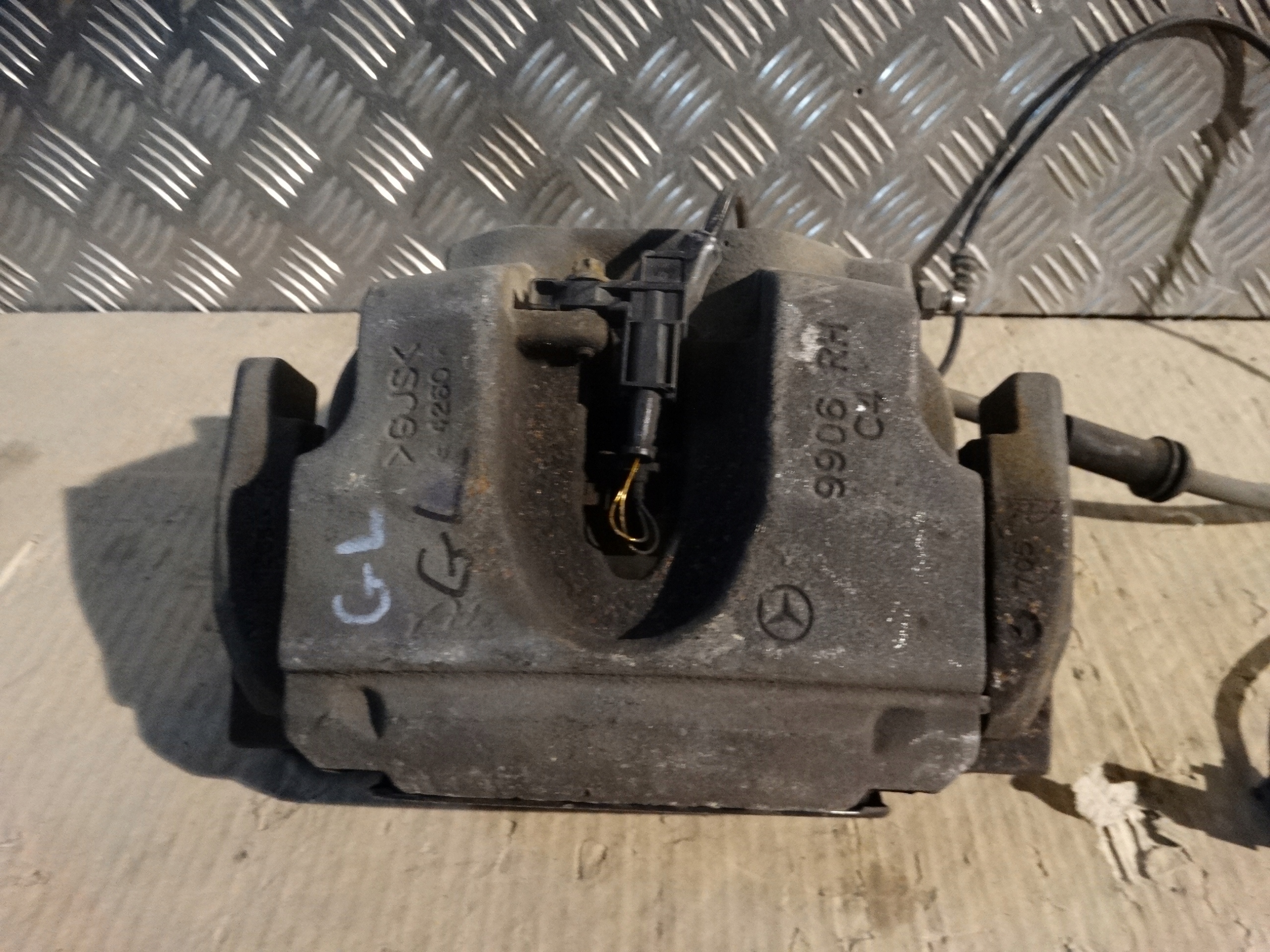 caliper brake right front MERCEDES W166 1