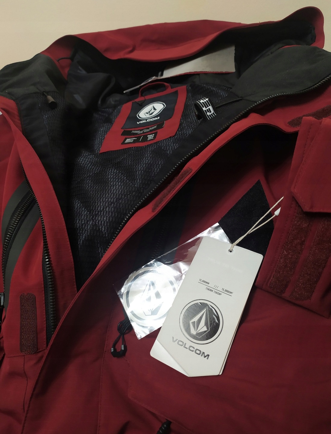 Volcom lynx ins sale