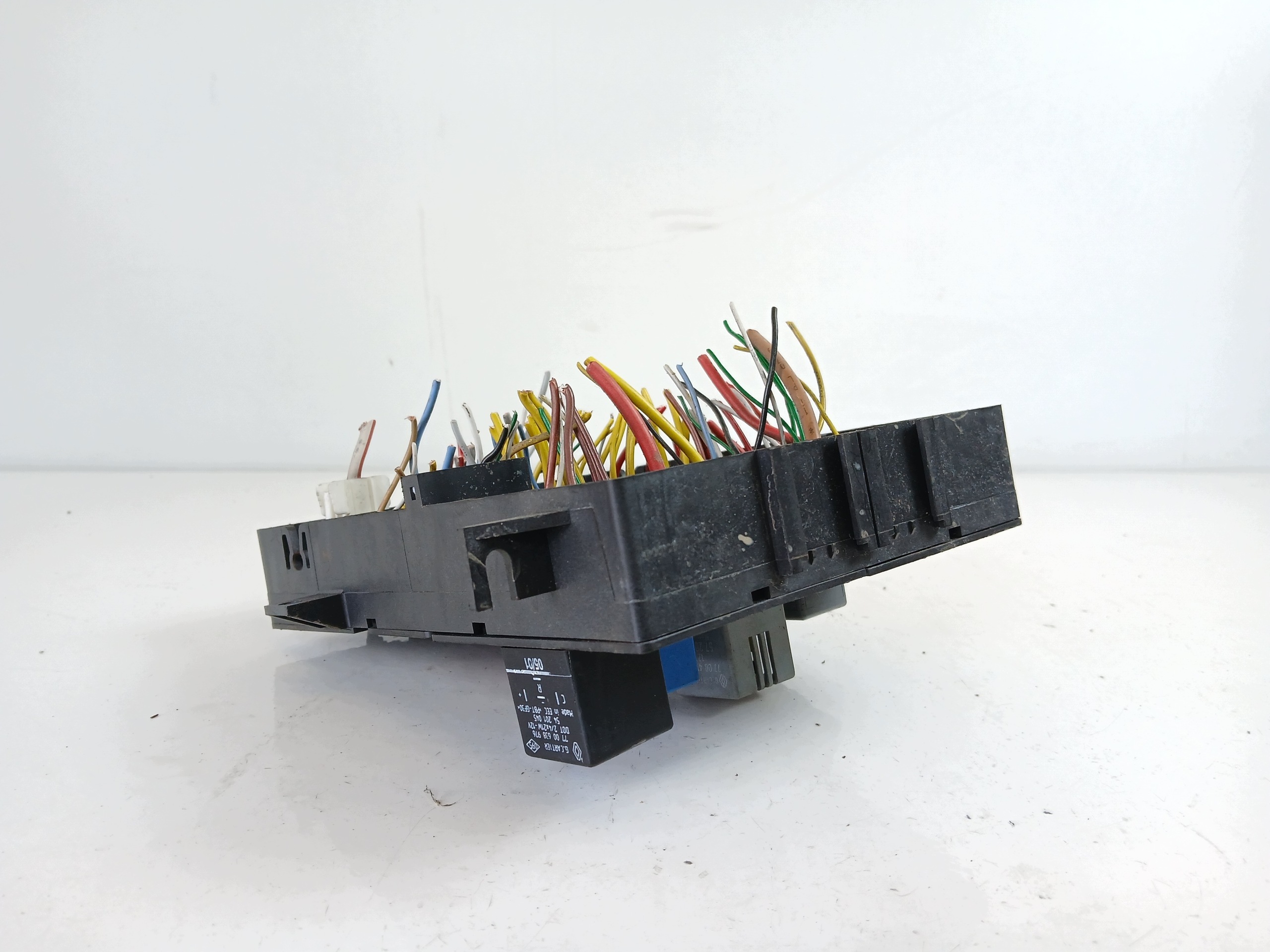 RENAULT MASTER II Module fusibles 7703297587