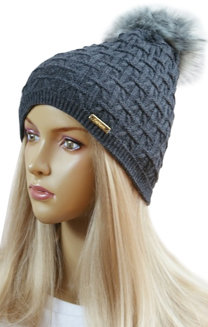 

Czapka damska Pompon # 17