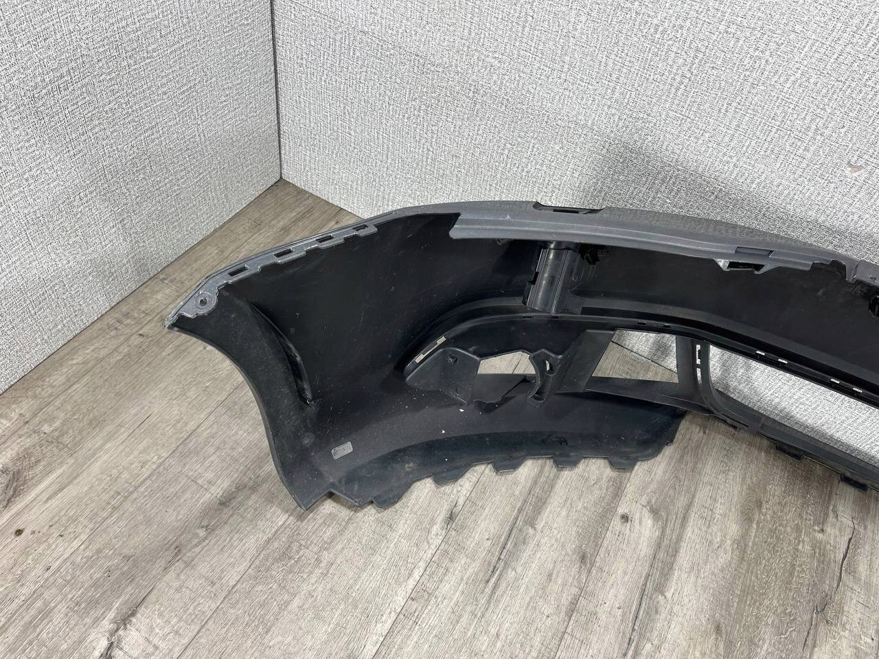 VW JETTA VI 2010-2014 Stoßstange vorne 5C6807221B