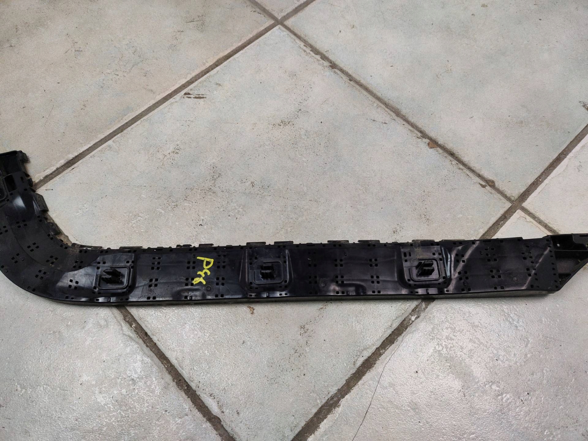 support holder zderzdaka rear part left side Subaru Legacy 6 facelift BN 2019