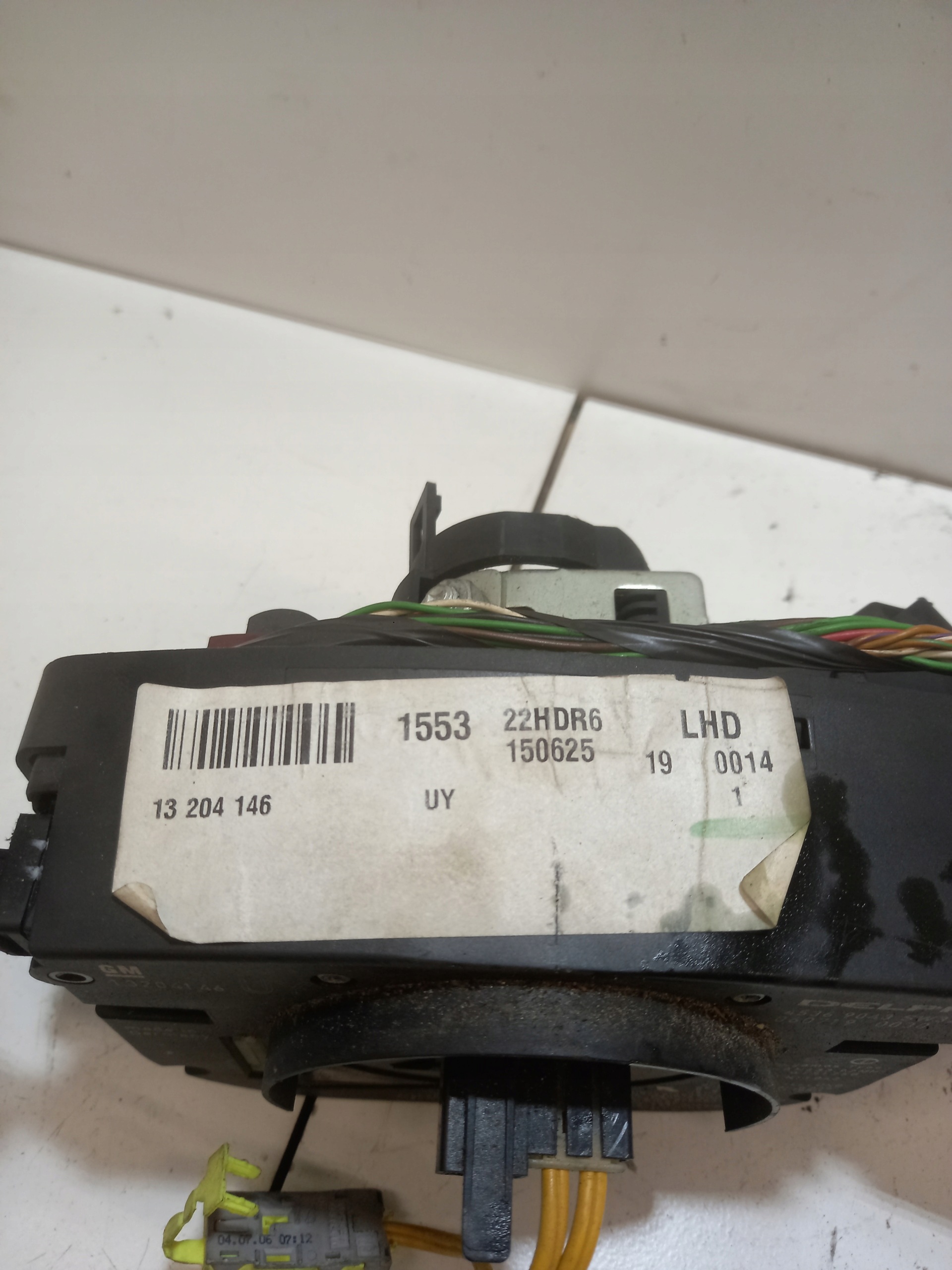 Commodo essuie glace OPEL VECTRA C 13204146