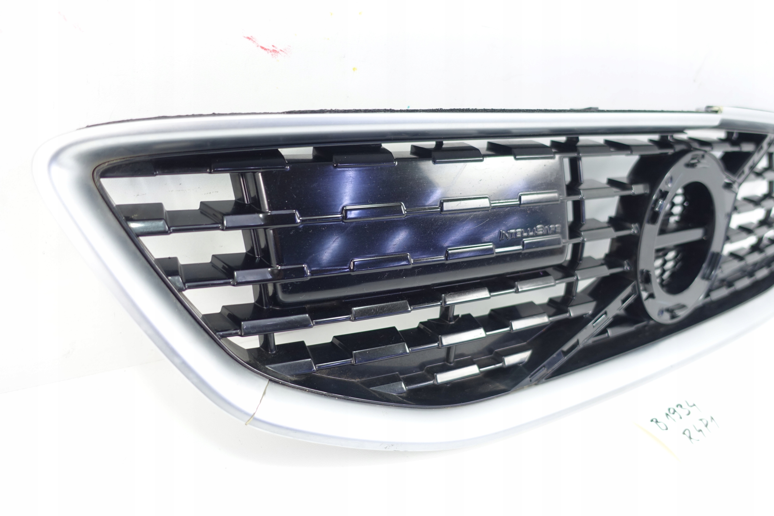 maska předek VOLVO V40 R design pod RADAR