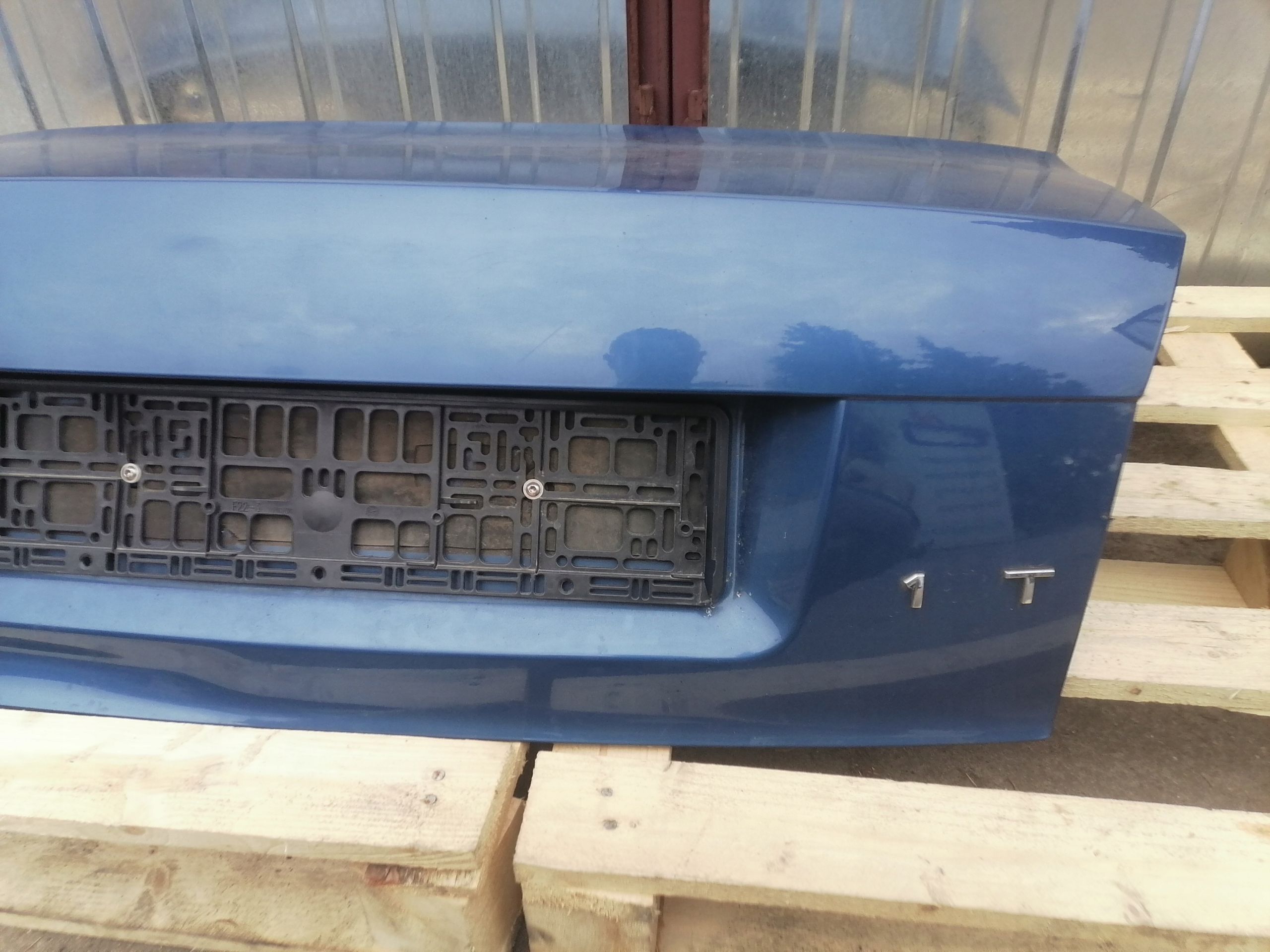 trunk door boot Audi A4 B6 sedan LZ5W
