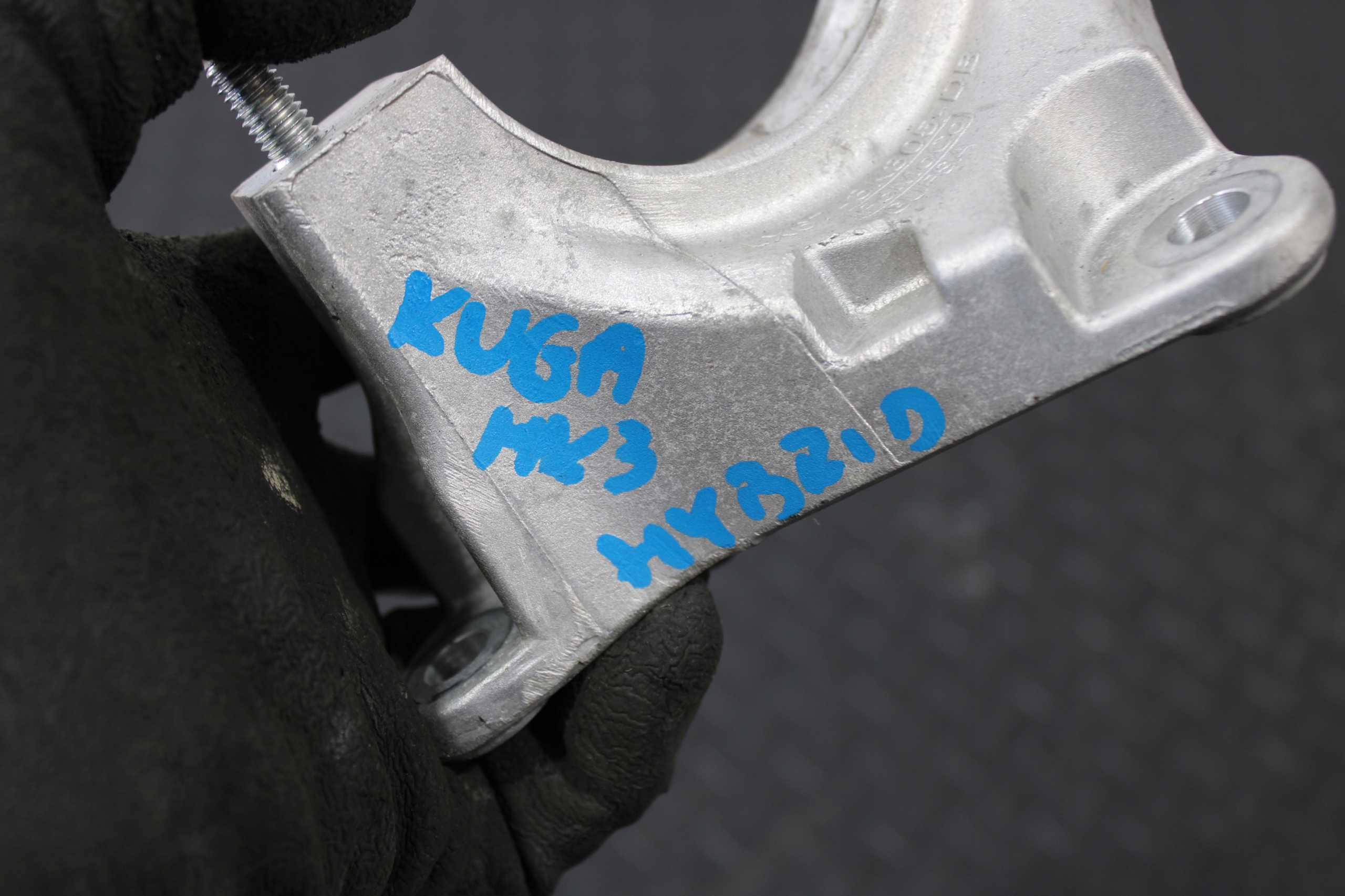 Support Support Demi axe FORD KUGA MK3 LX67-3K305-DB