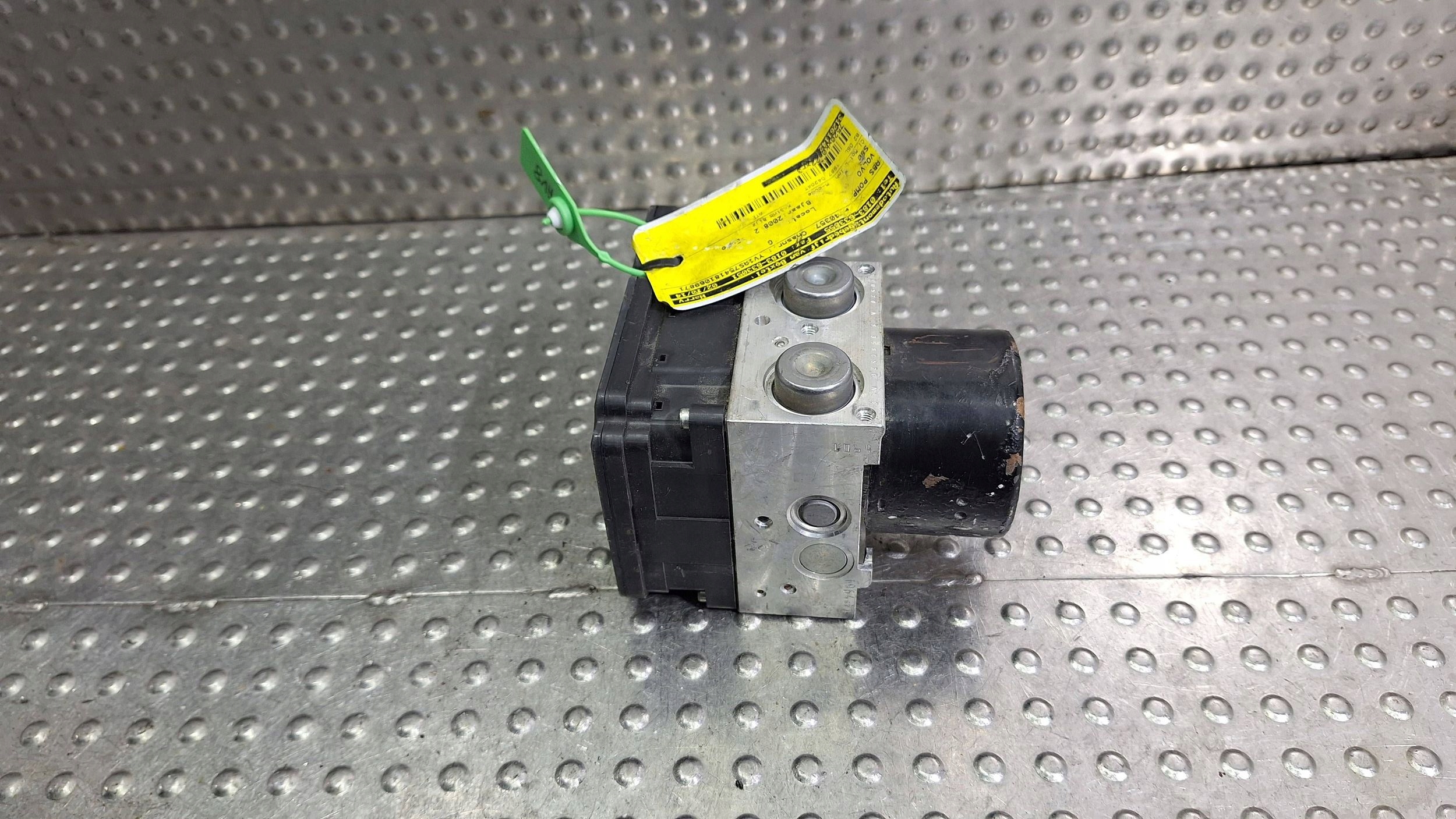 pump control unit ABS 31261142 VOLVO V70 III S80 II XC70 II