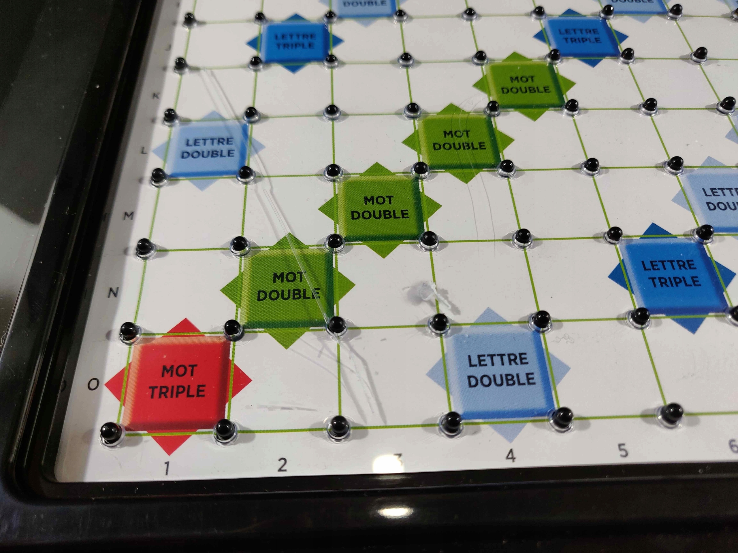 Mattel SCRABBLE Minimalna liczba graczy 2