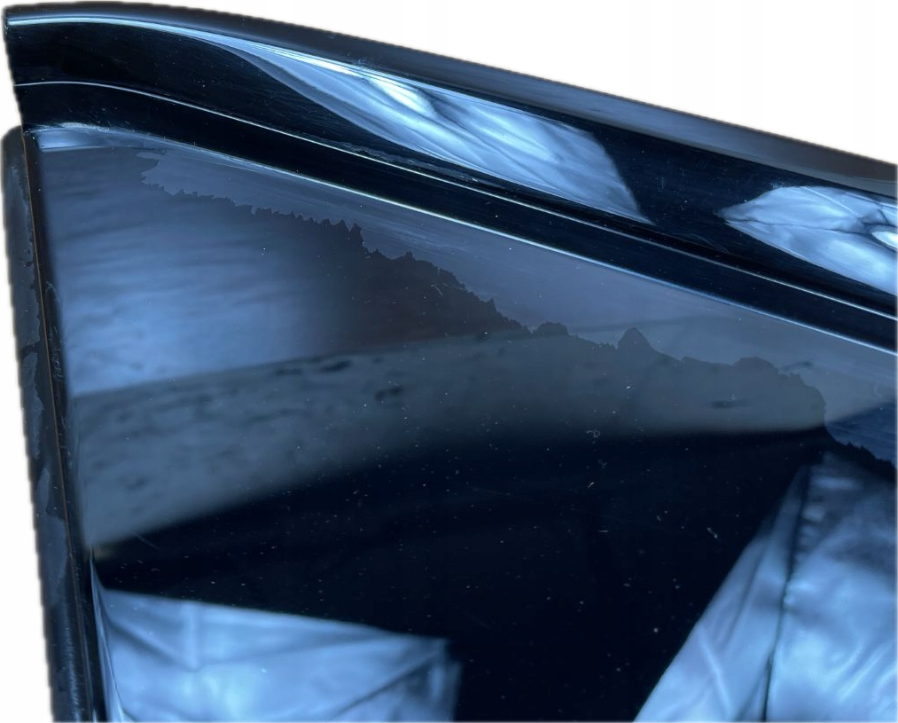O7 CADILLAC CT5 SPORT V 2019 - cap windows BOCZNEJ rear part right 84846603