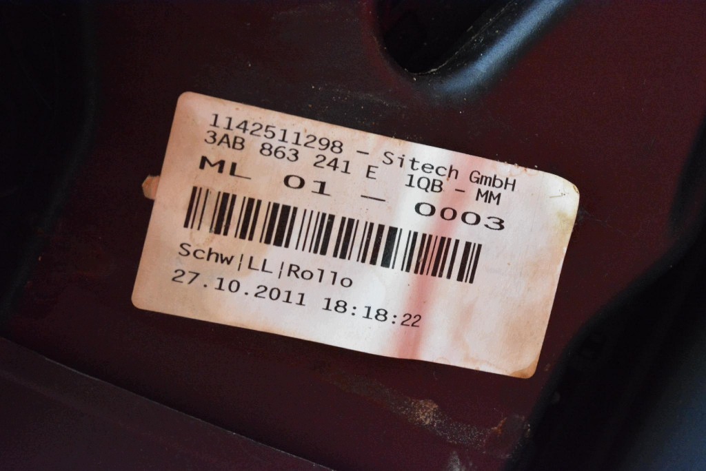tunnel central armrest EU 3AB863241E VW PASSAT B7 10-15