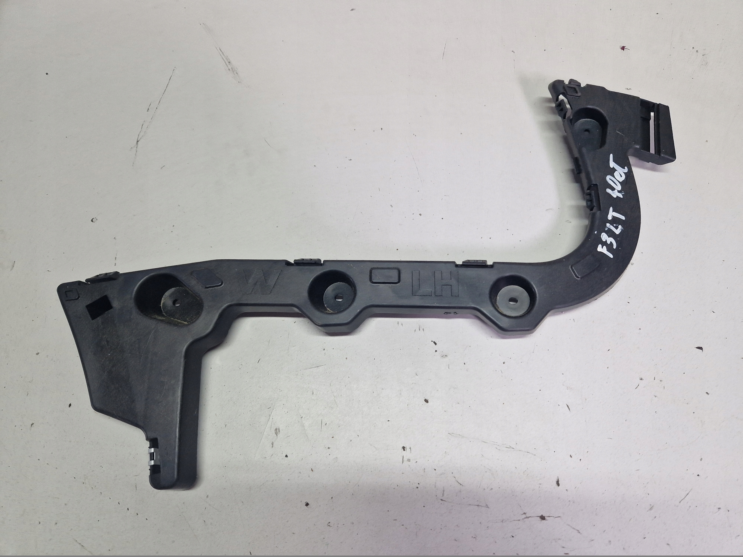 bumper bracket left rear part FORD FOCUS MK3 KOMBI BM51-N17E851-AD