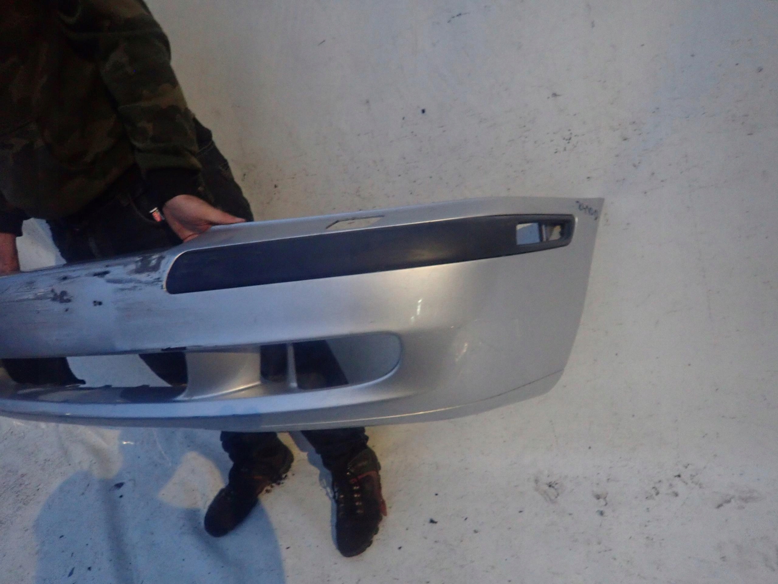VOLVO V40 S40 LIFT 00-04 bumper front SPRSKI