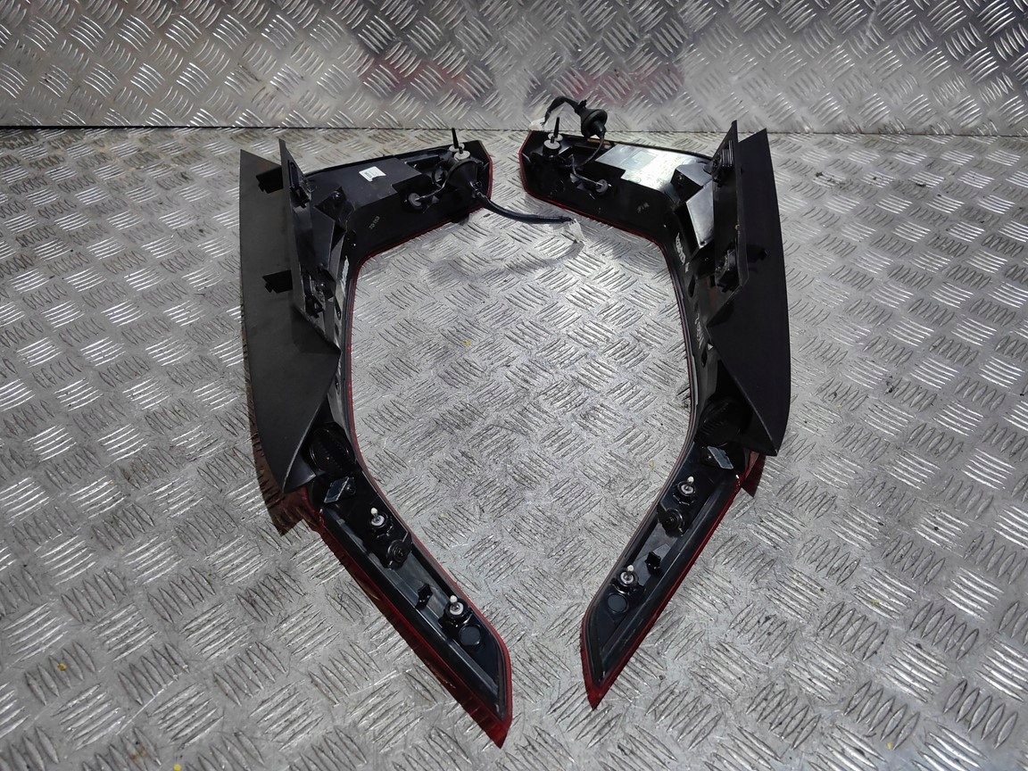 kia NIRO II 2 фонарь левый 92401-AT000 европа