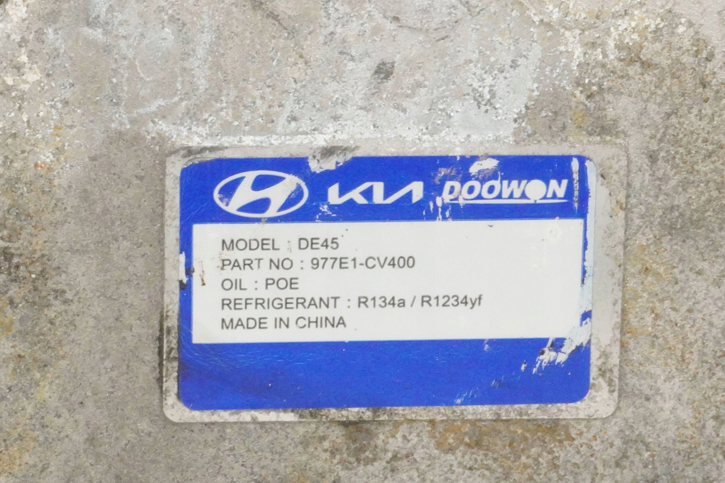 компрессор кондиционера kia EV6 977E1-CV400