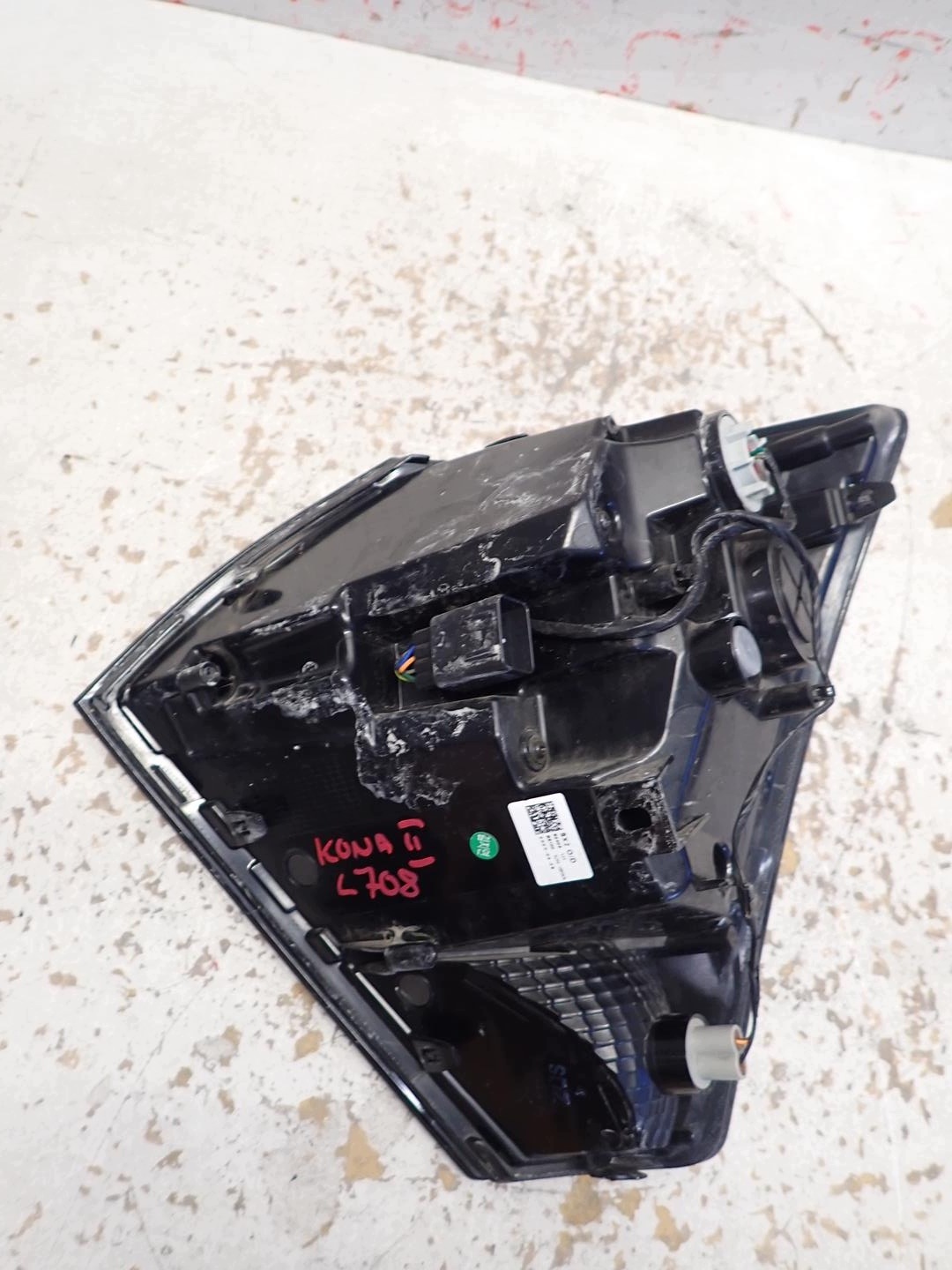 light rear part rear left HYUNDAI KONA II 2022- 92405-BE100