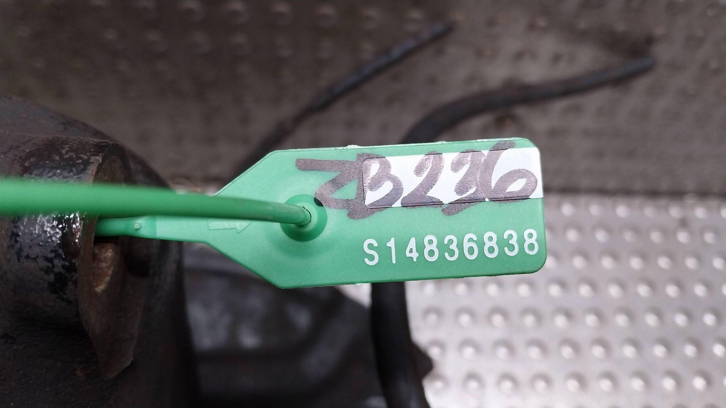 otoč čapu pravý predok 3412024 BMW X3 E83