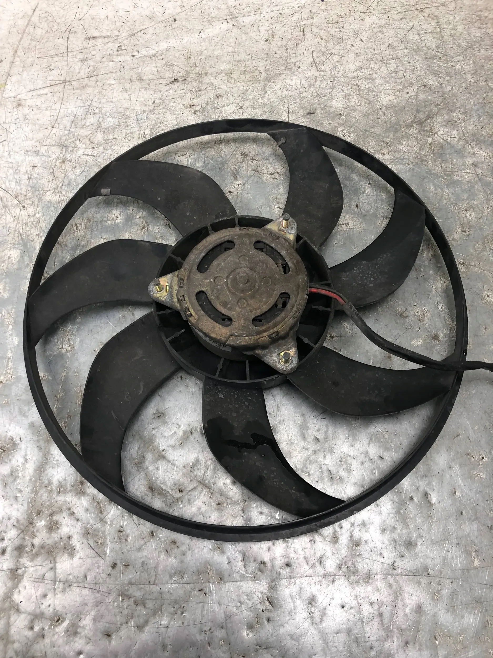vrtule ventilátor chladiče OPEL CORSA C 9158007