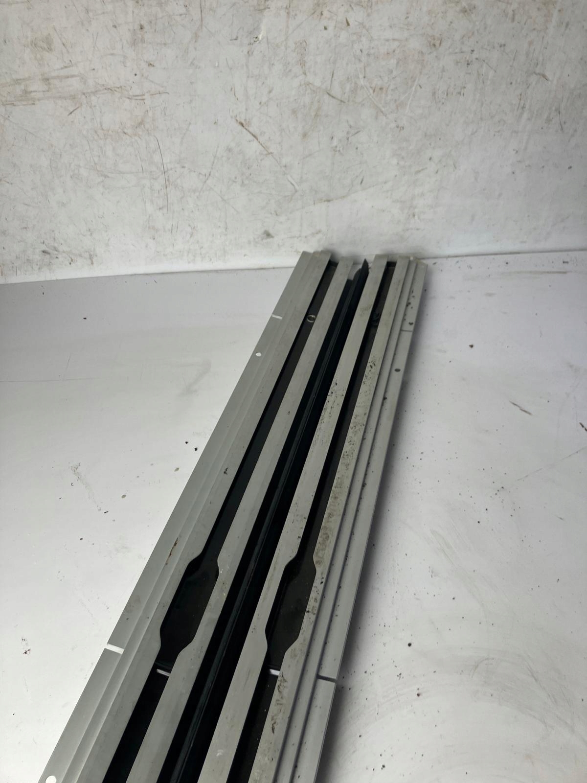 SZYNY PROWADNICE boot KOMPLET PEUGEOT 308 T9 SW
