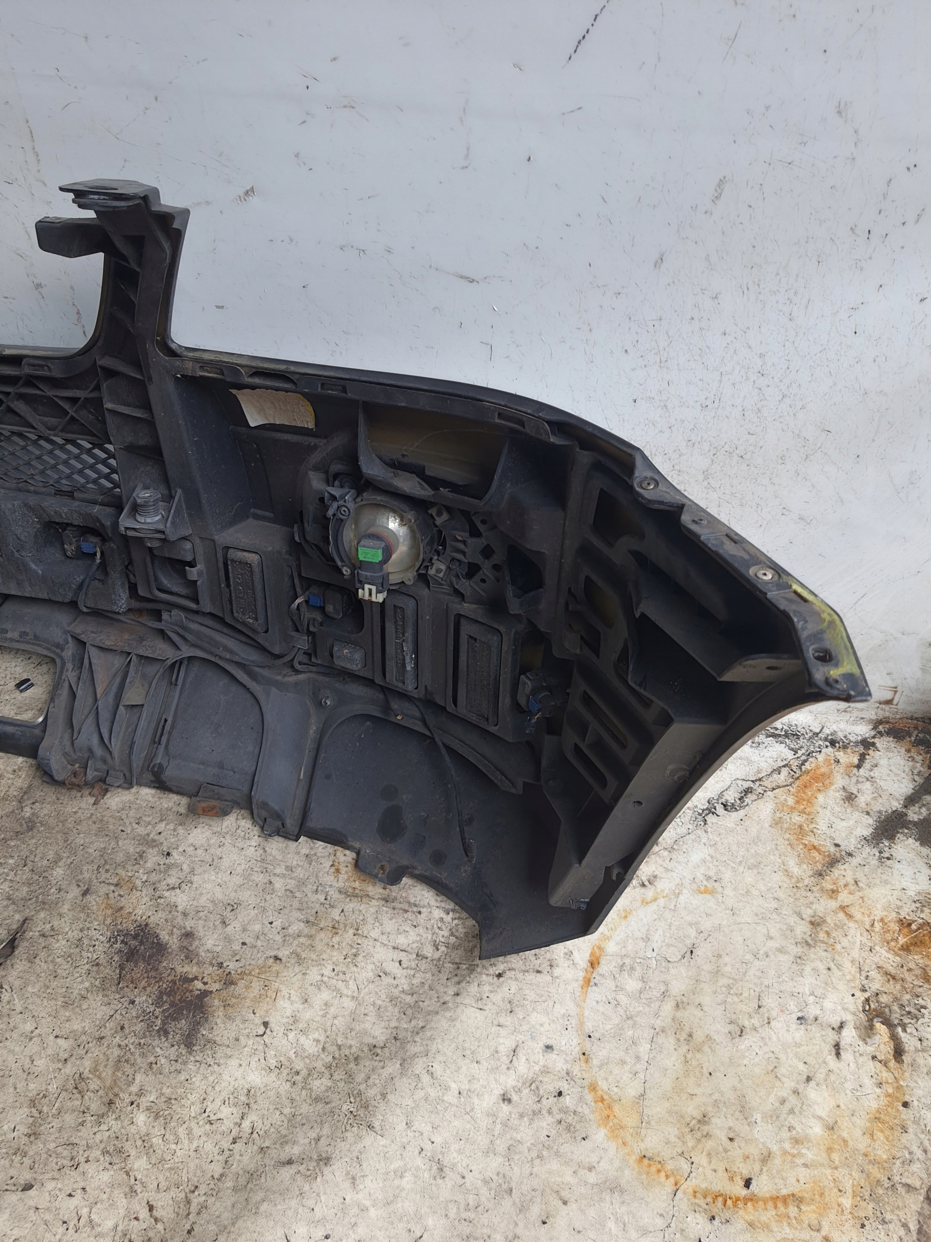 MERCEDES ML W164 05-08 bumper 6 X PDC