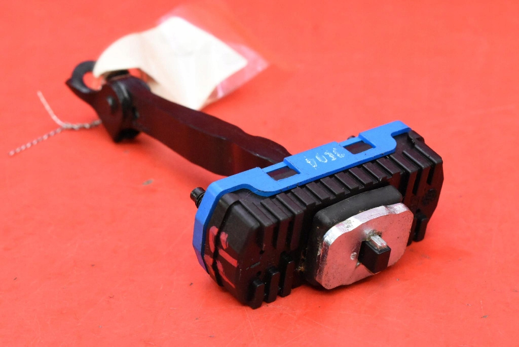 limiter door right front KIA SPORTAGE 5 V 21-25