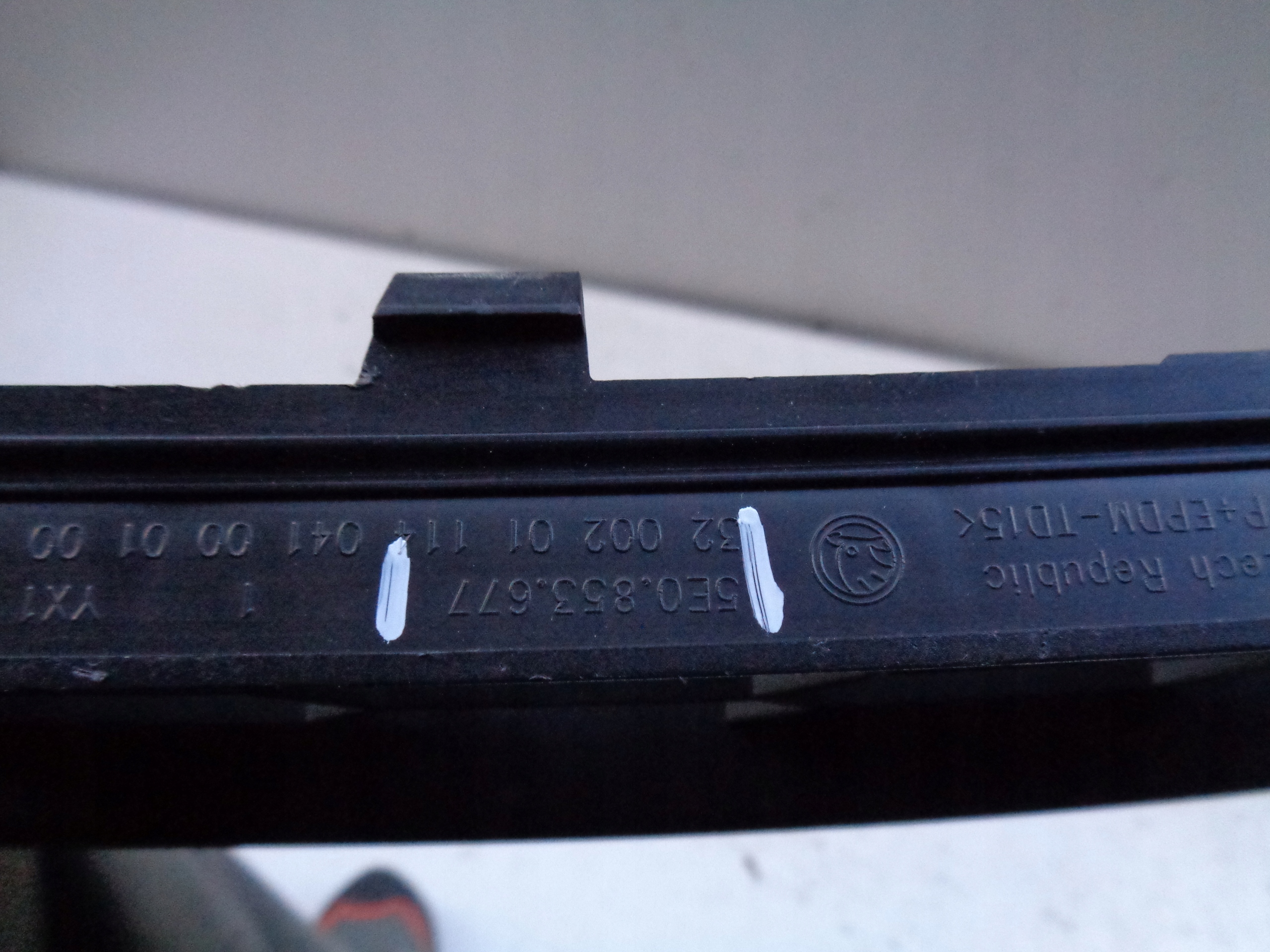griglia Paraurti SKODA OCTAVIA III 3 5E 5E0 12-16