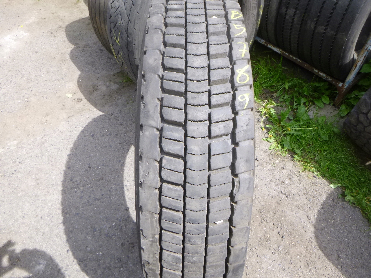 11R22, 5 Goodyear RHDII привід шини