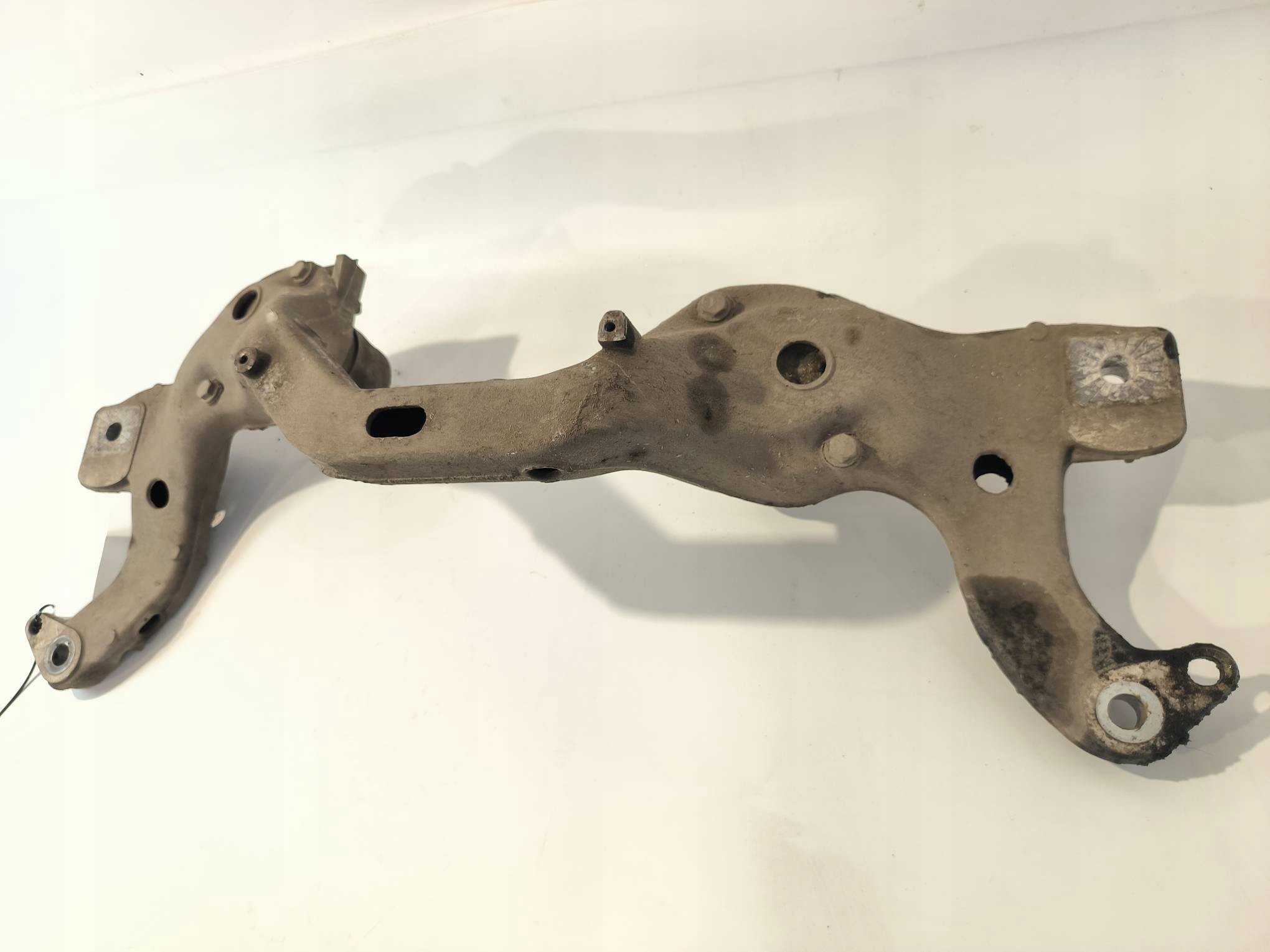 holder sider below engine 94837530902 PORSCHE CAYENNE and 9PA