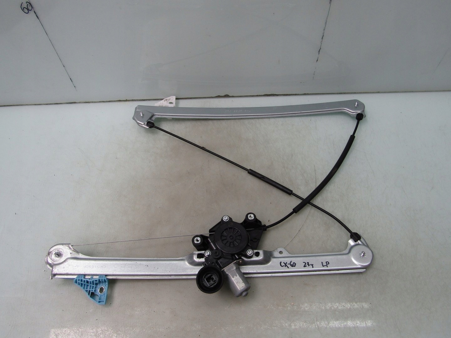 CX-60 23R PODNOŚNIK SZYBY LEWY PRZÓD PRZEDNI MECHANIZM BCJH-5958X