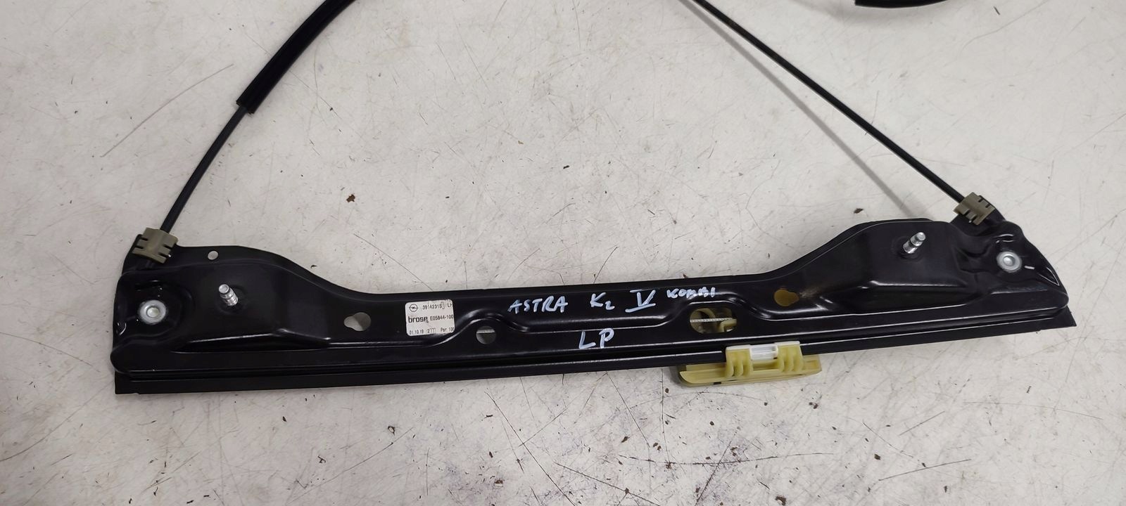 window regulator left front mechanism Opel Astra K LIFT kombi