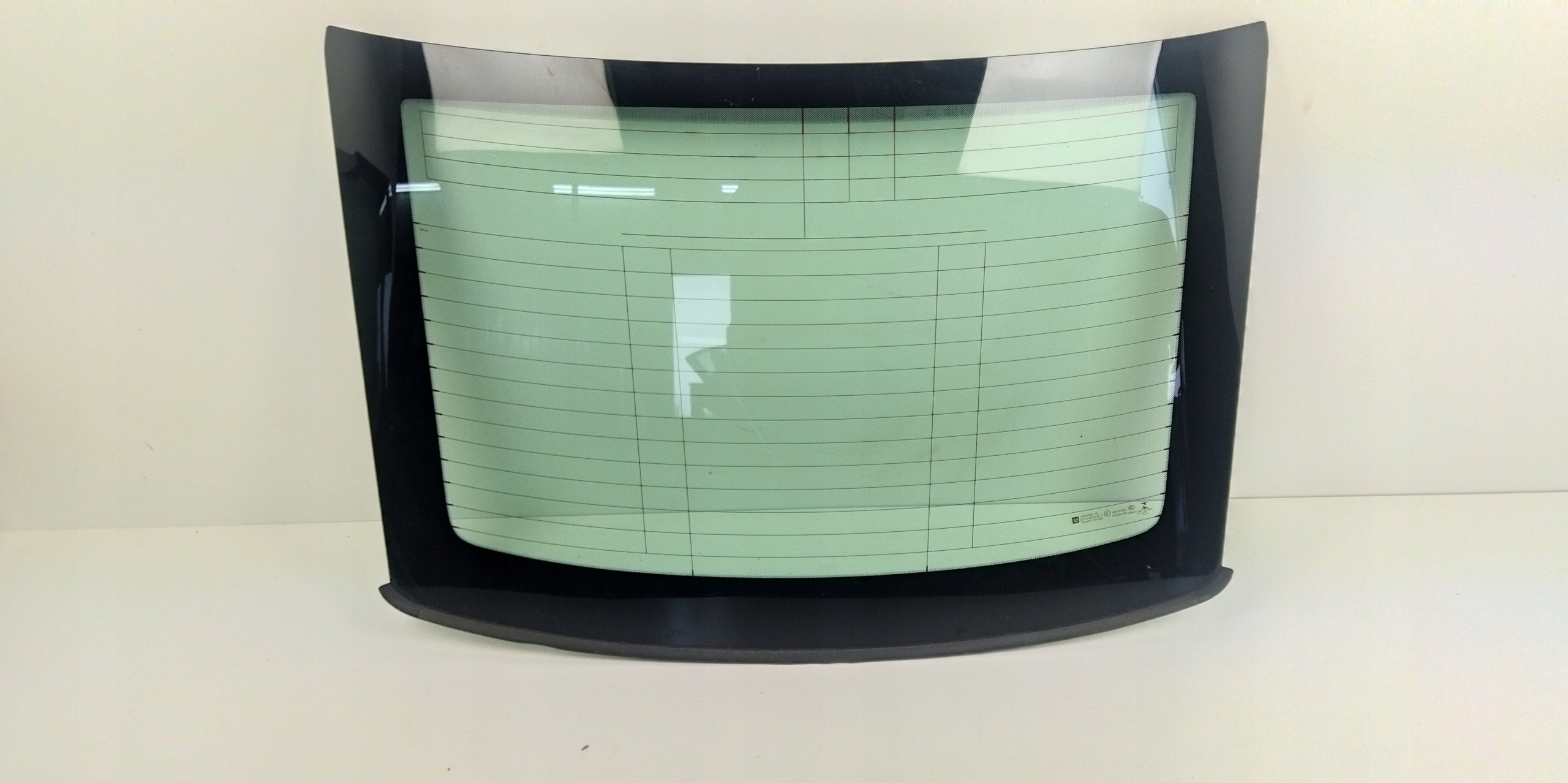 CHEVROLET CAMARO 16-СТЕКЛО ЗАДНЕЕ ЗАДНЕЕ 2016