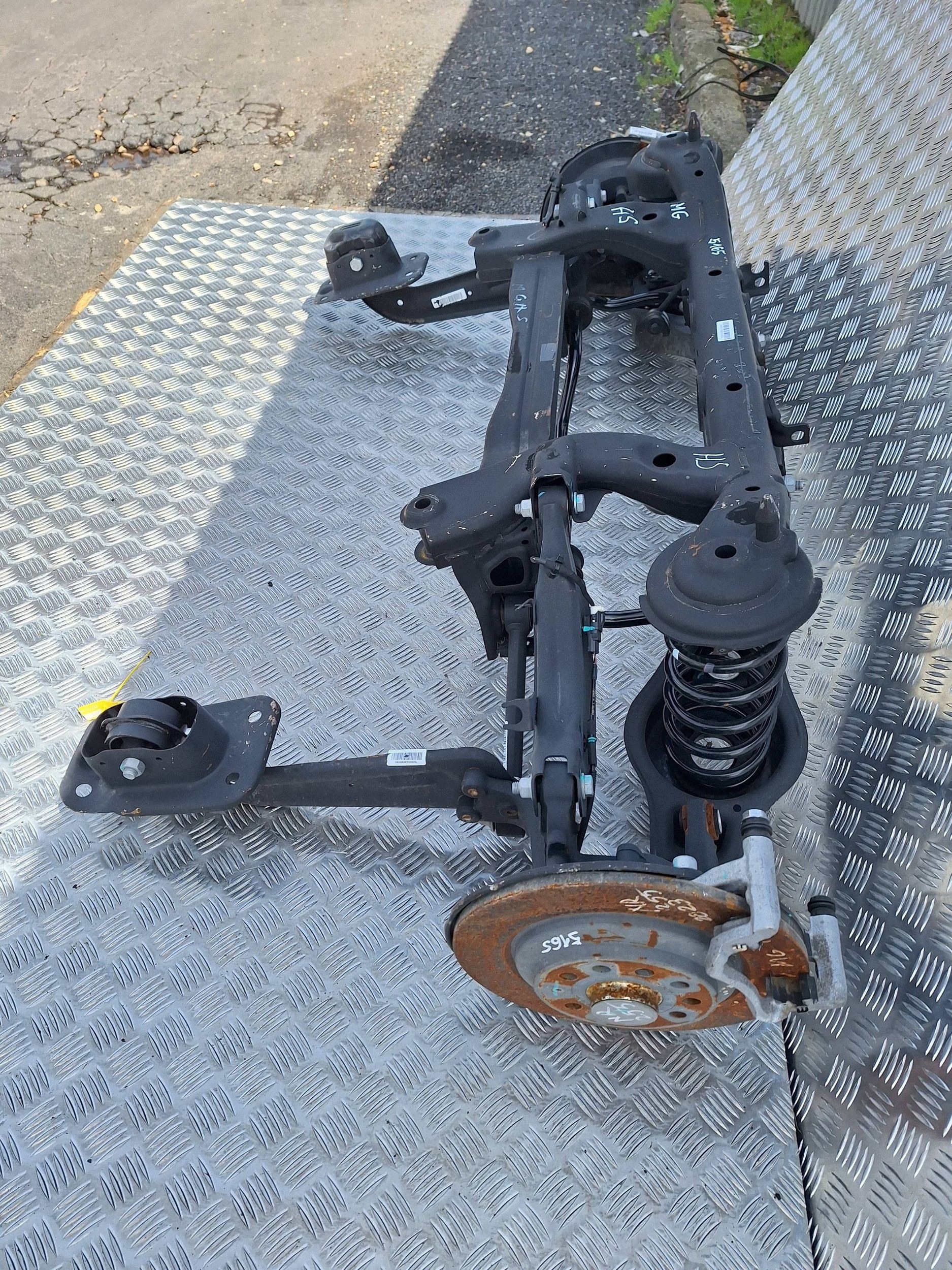 Achsträger heck achse Achsträger MG HS KOMPLET 19-24