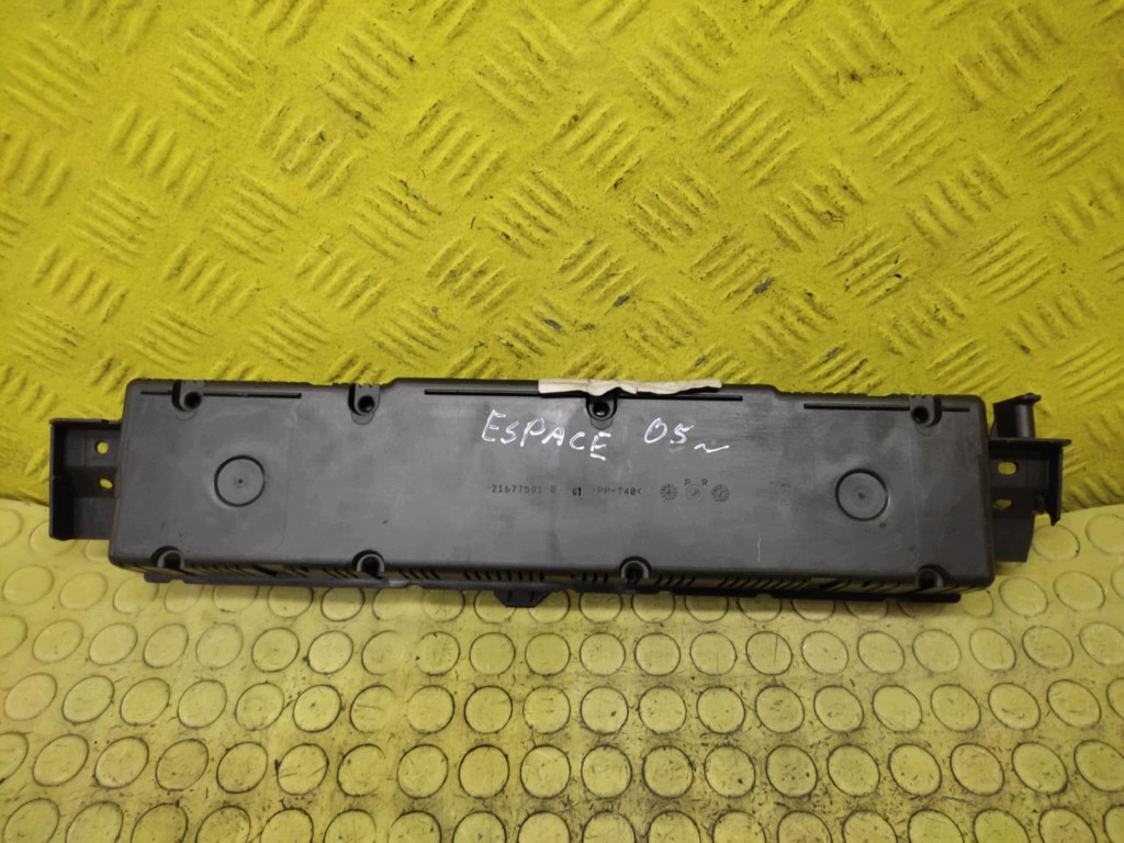 RENAULT ESPACE IV dials P8200392364A