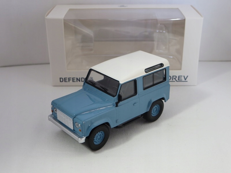 Norev Jet-car 1:43 Land Rover Defender 1995 blue