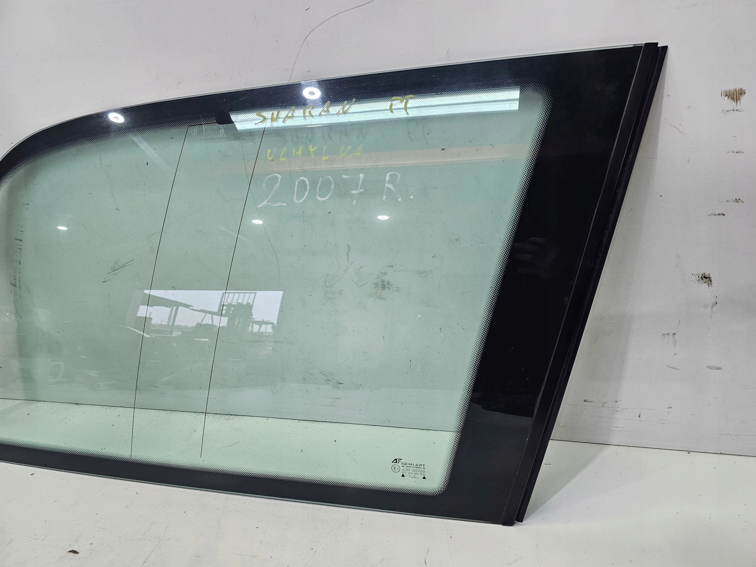 window bodywork right VW SHARAN II UCHYLNA 7M3845318D
