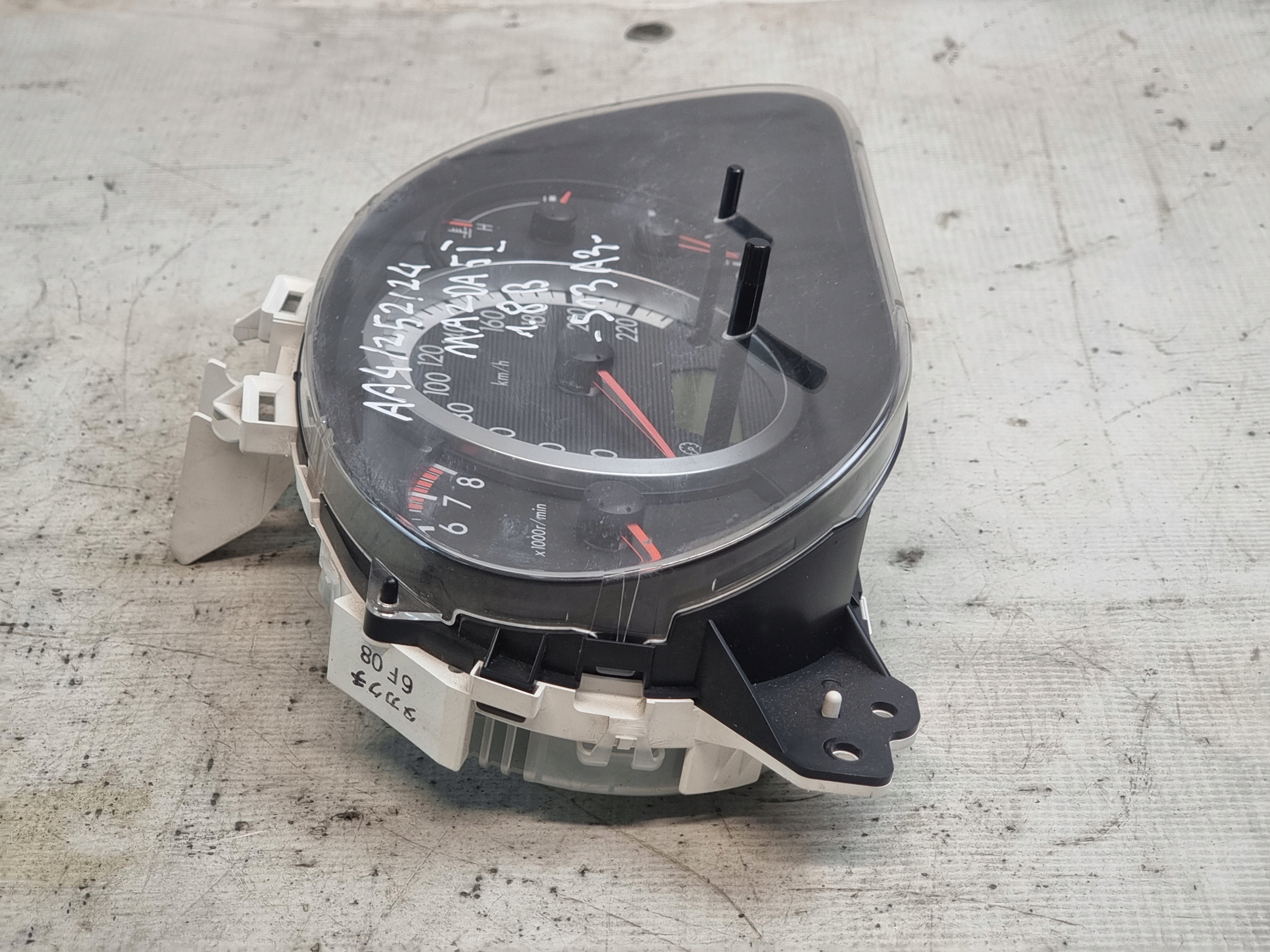 dials dials OE CDCC33B MAZDA 5 and 1.8B 85kW 06r