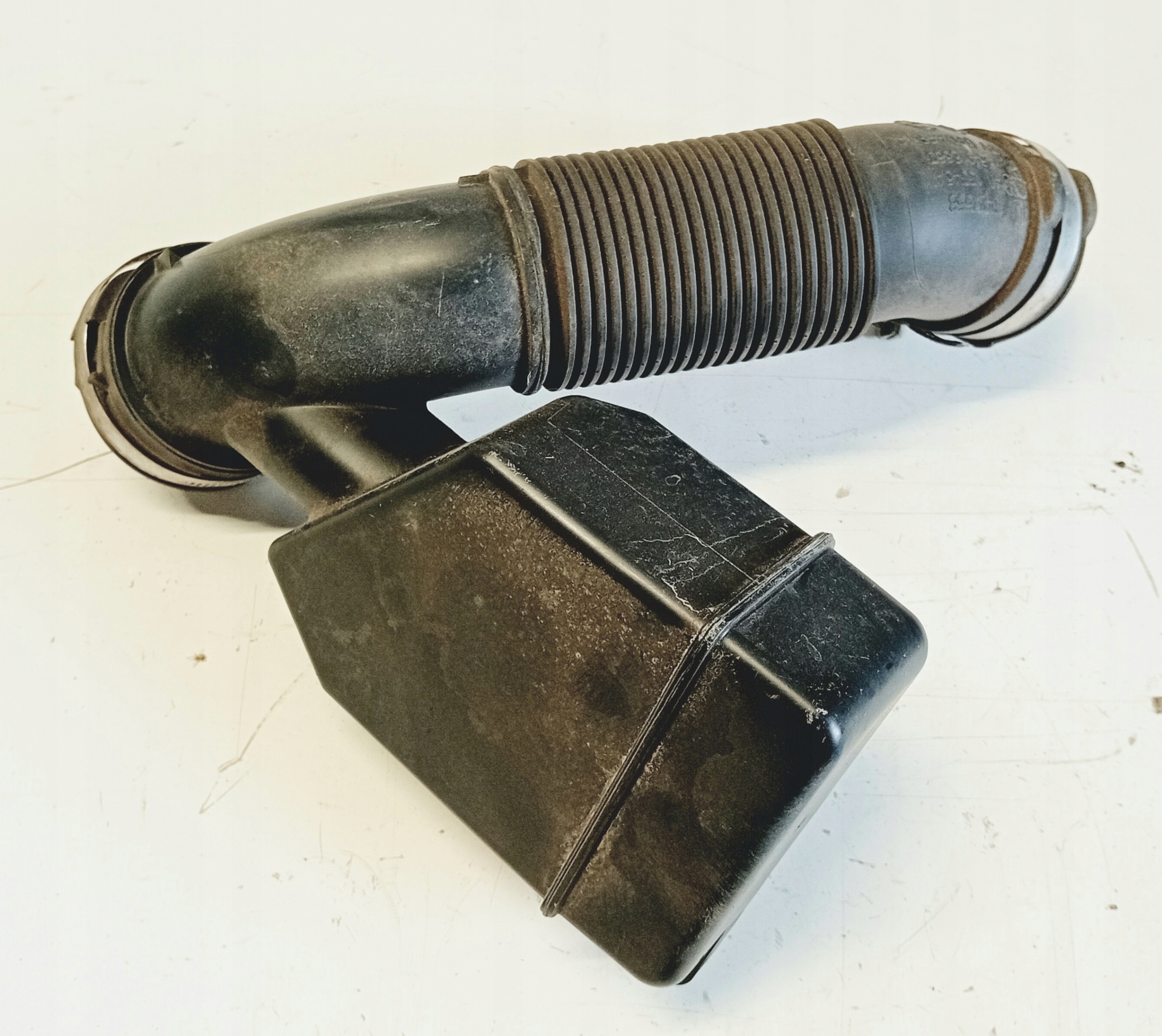 pipe wiring hose REZONATOR OPEL CORSA E 1.4