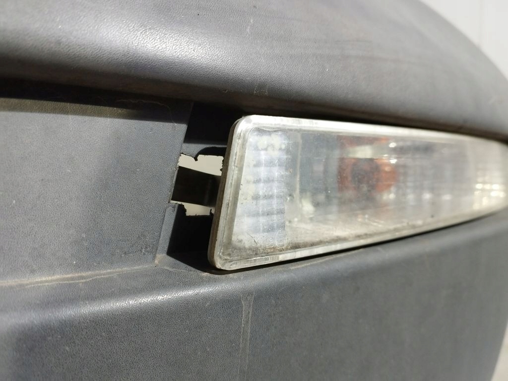 Opel Vivaro A bumper front front