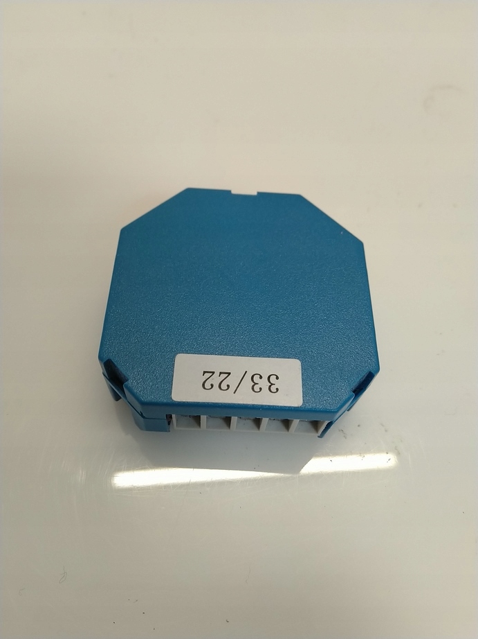 E9 Eltako EUD61NPN-230V Uniwersalny ściemniacz 230V 400W Marka Eltako