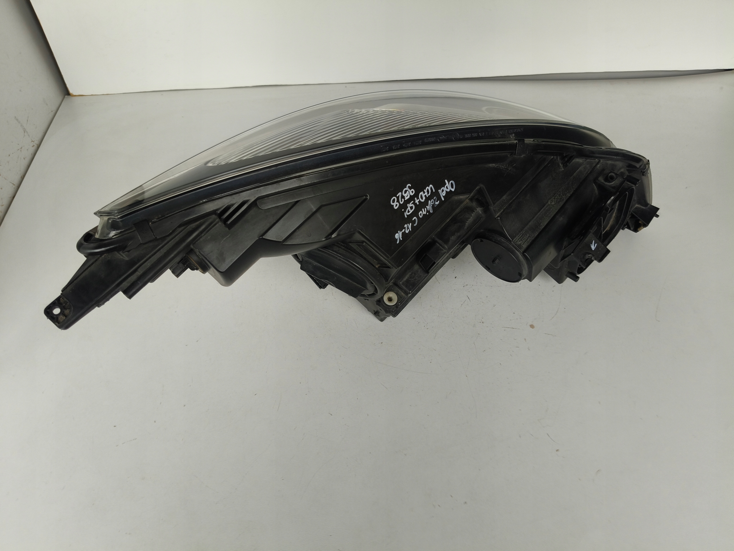 light left REFLEKTOR OPEL ZAFIRA C 12-16