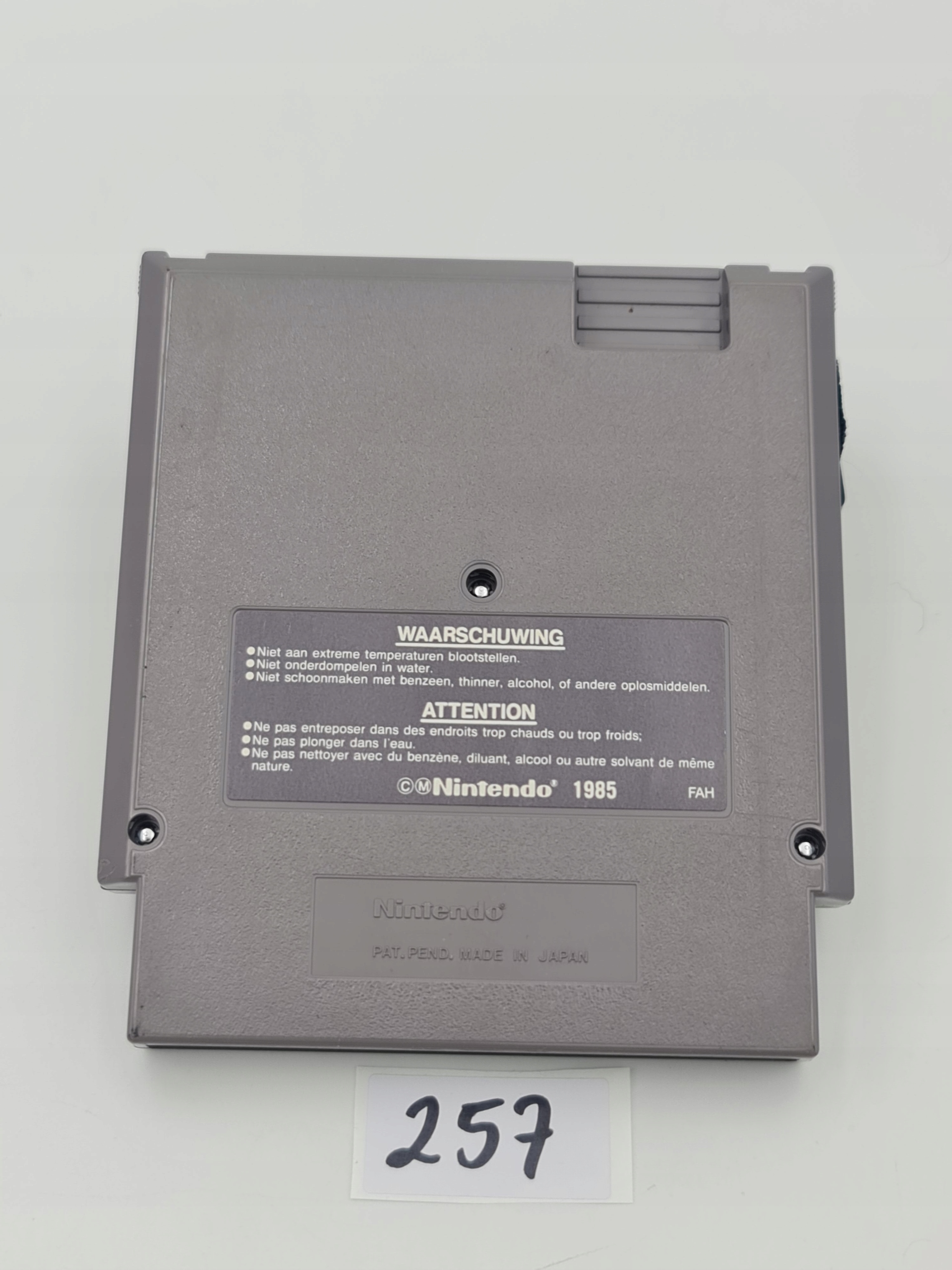 NINTENDO NES TEENAGE MUTANT HERO TURTLES Producent Nintendo