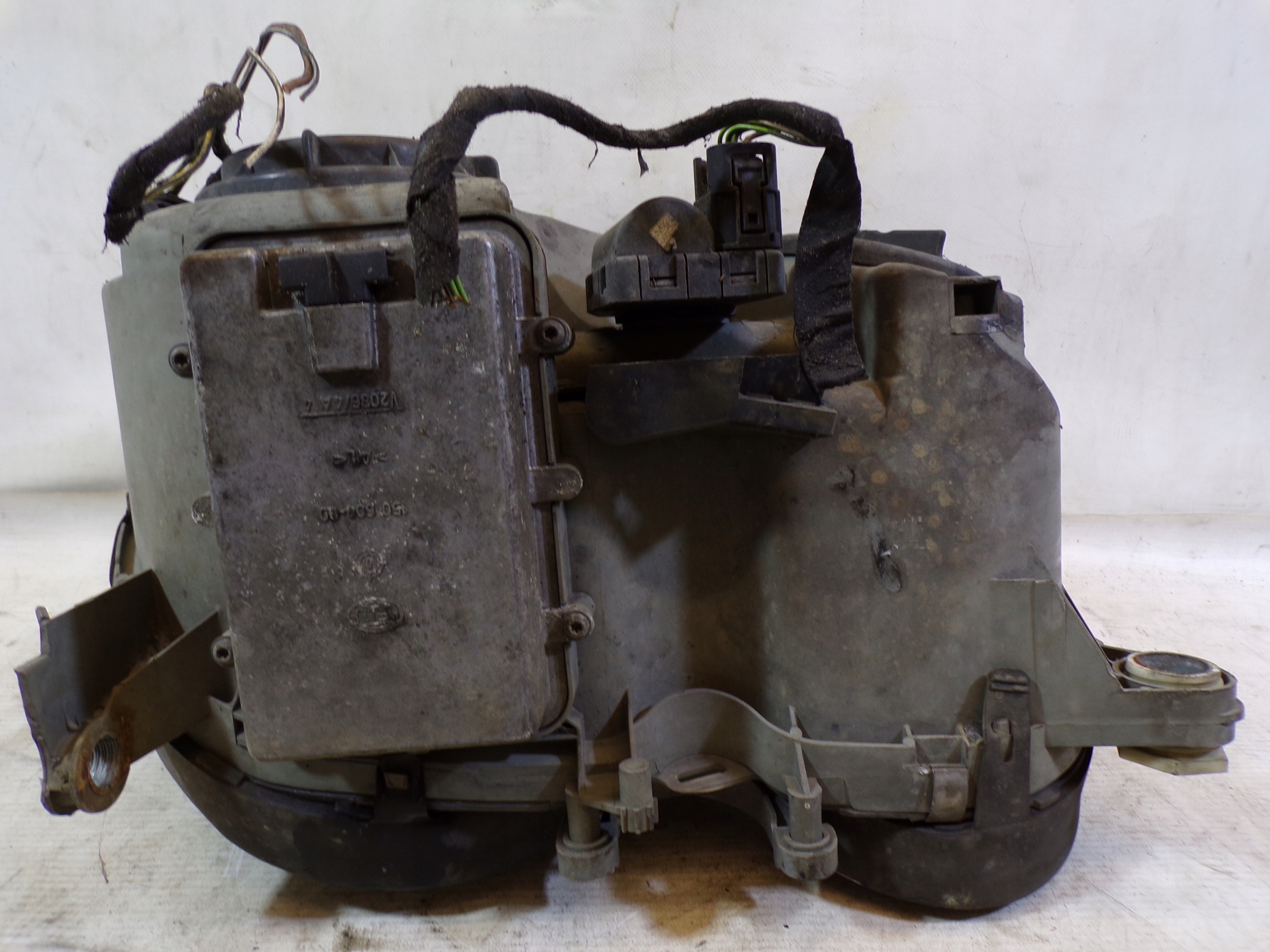 light front front left MERCEDES W210 XENON