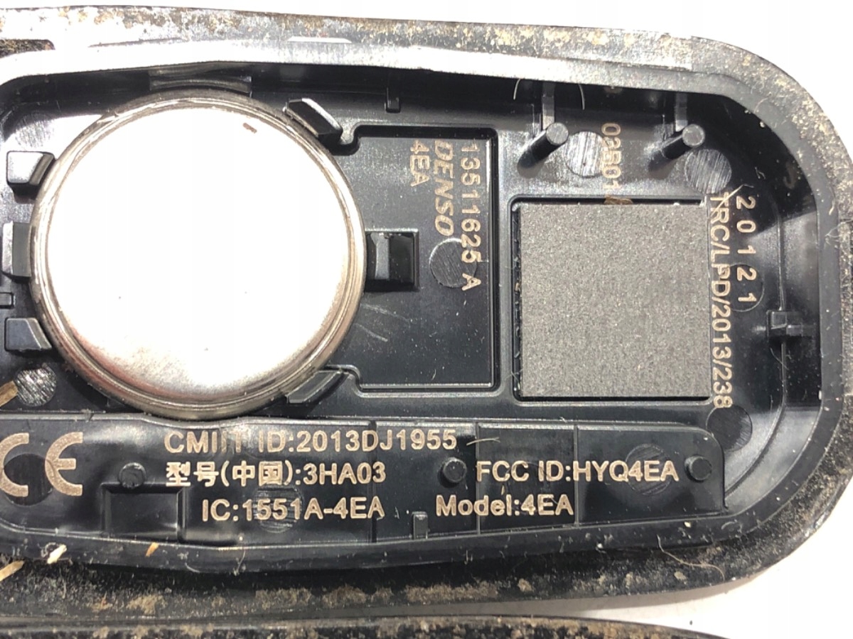 KLUCZYK OPEL INSIGNIA B 13409819 PILOT Typ samochodu Samochody osobowe