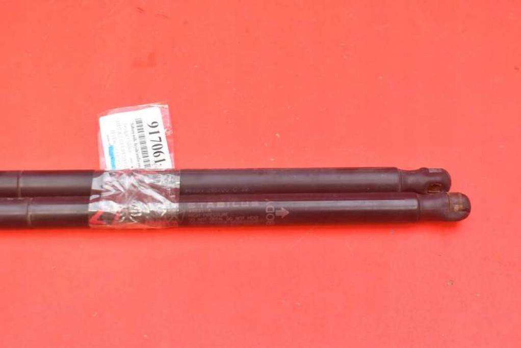 damper SILOWNIKI bonnet 5160017AA DODGE CALIBER 06-12