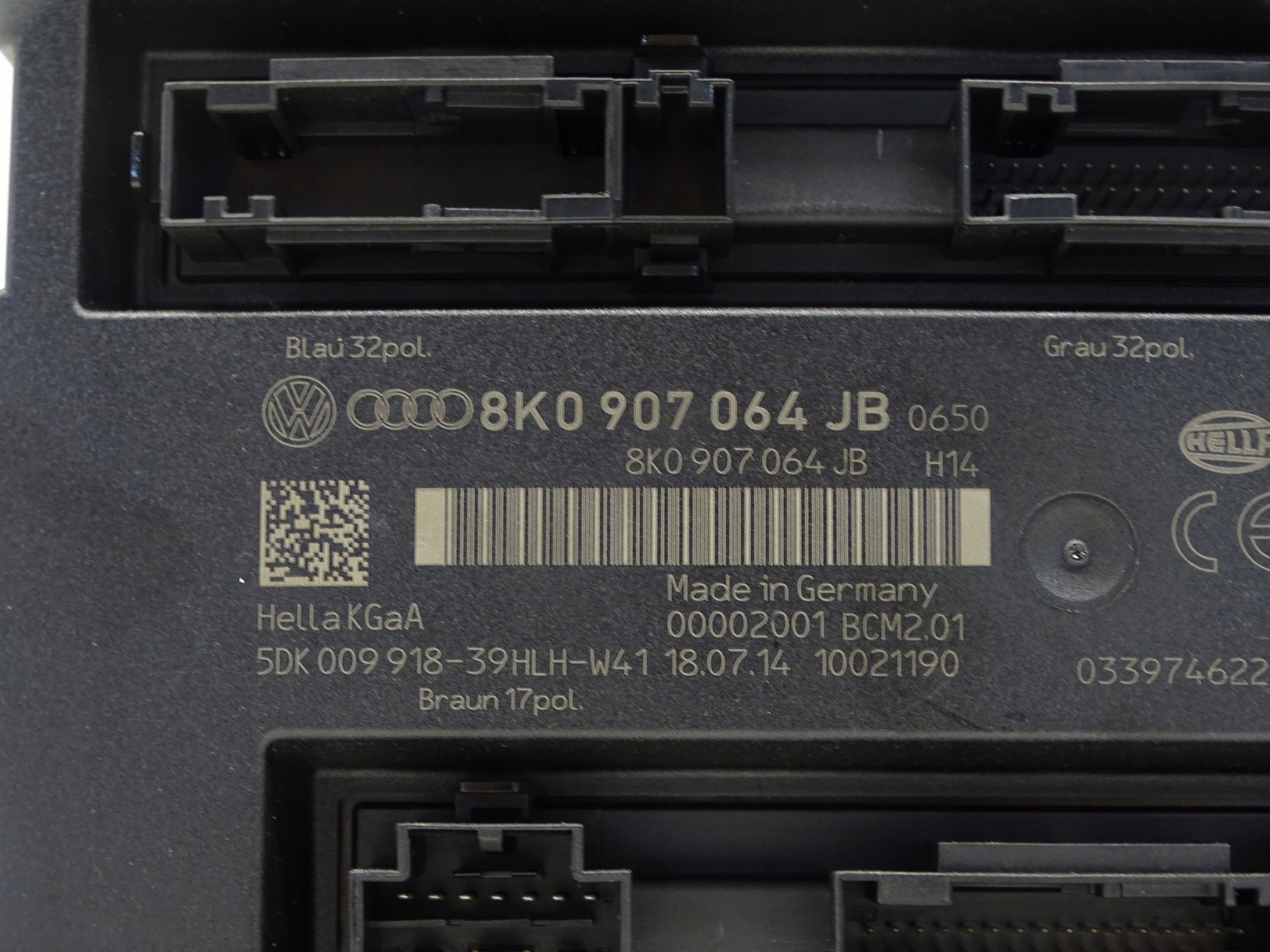 module computer control unit KOMFORTU AUDI A5 8T LIFT 8K0907064JB
